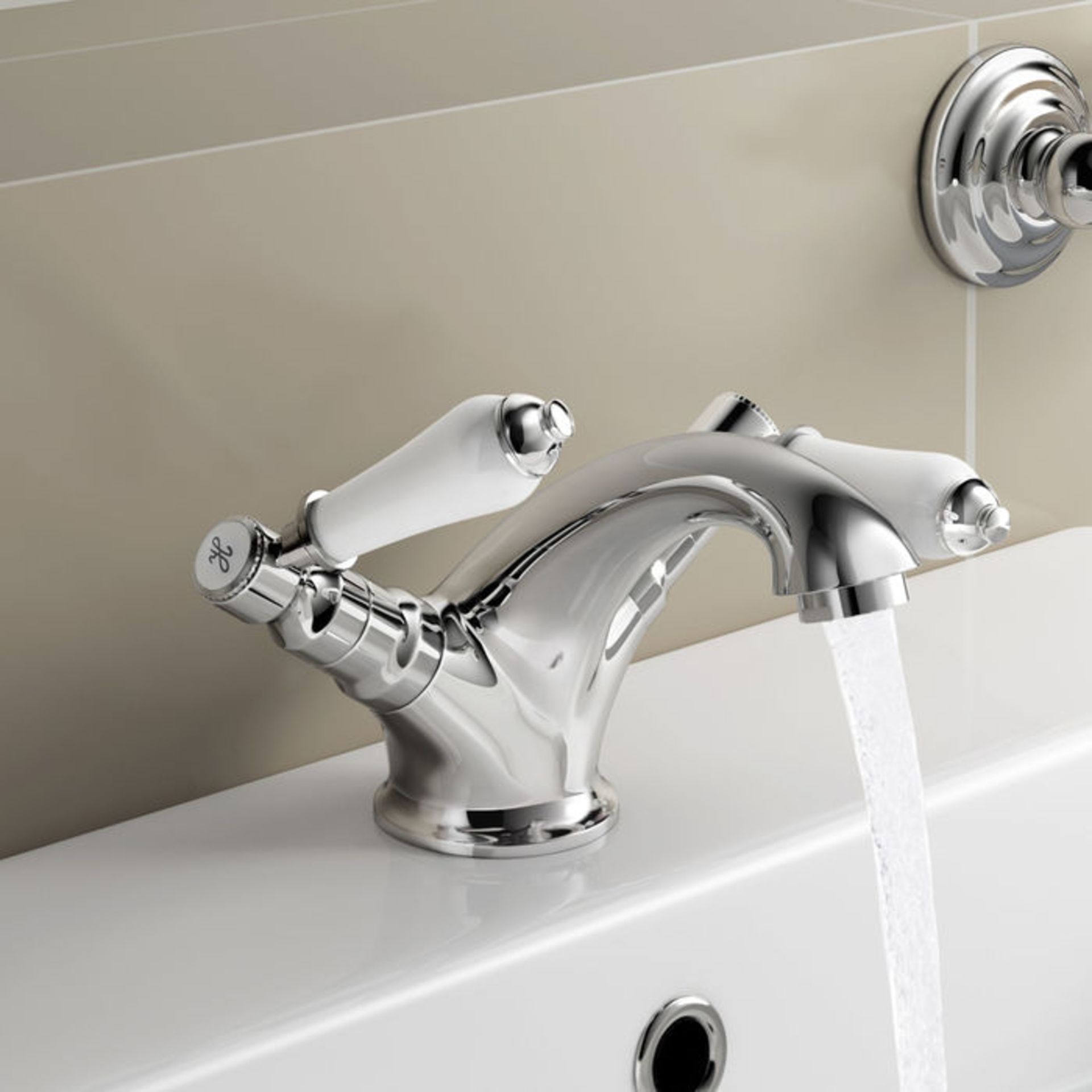 (SP91) Regal Chrome Traditional Basin Sink Lever Mixer Tap Chrome Plated Solid Brass Mixer cartridge - Image 2 of 6