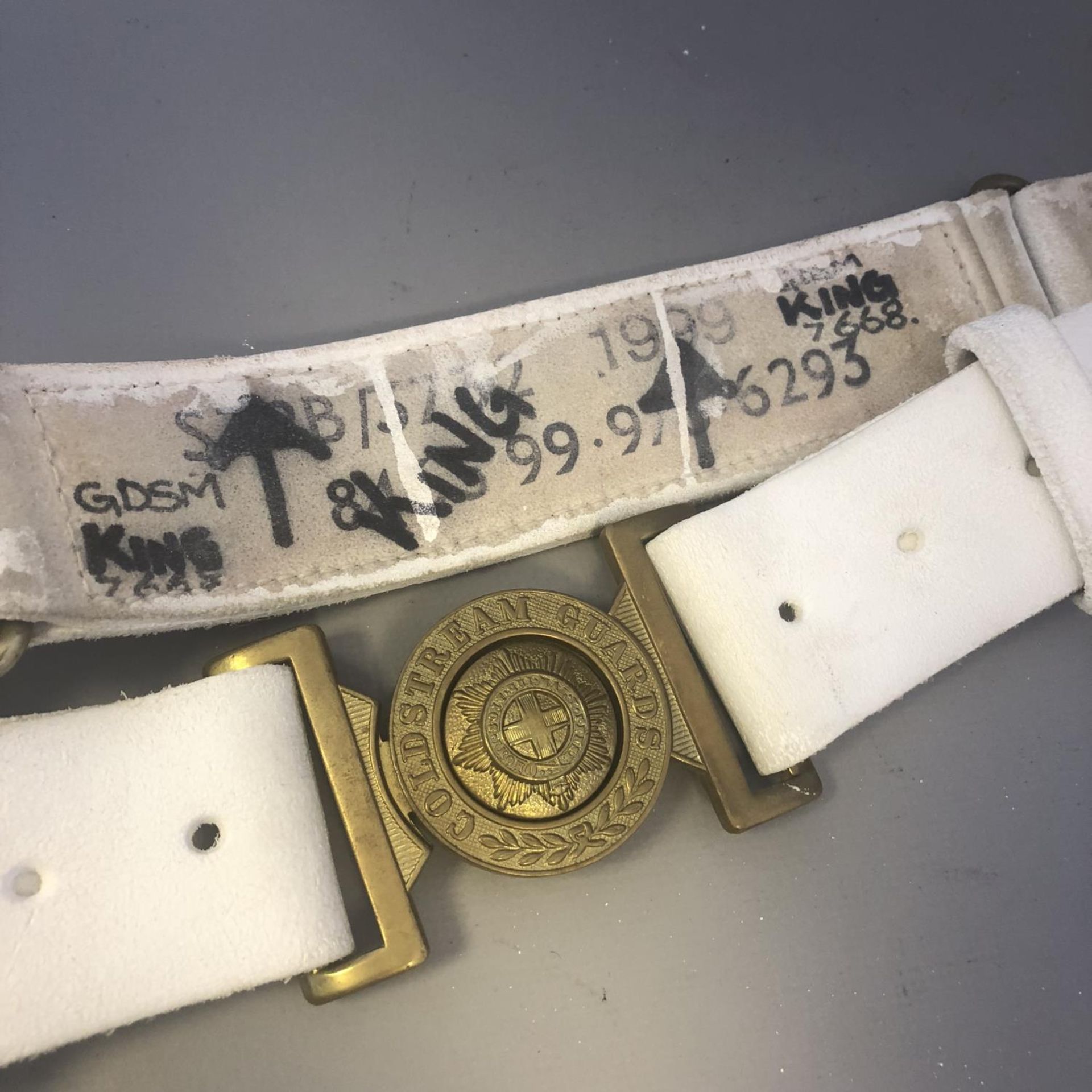Used Military Uniform - Coldstream Guards White Leather Belt with Brass Buckle - Image 2 of 4