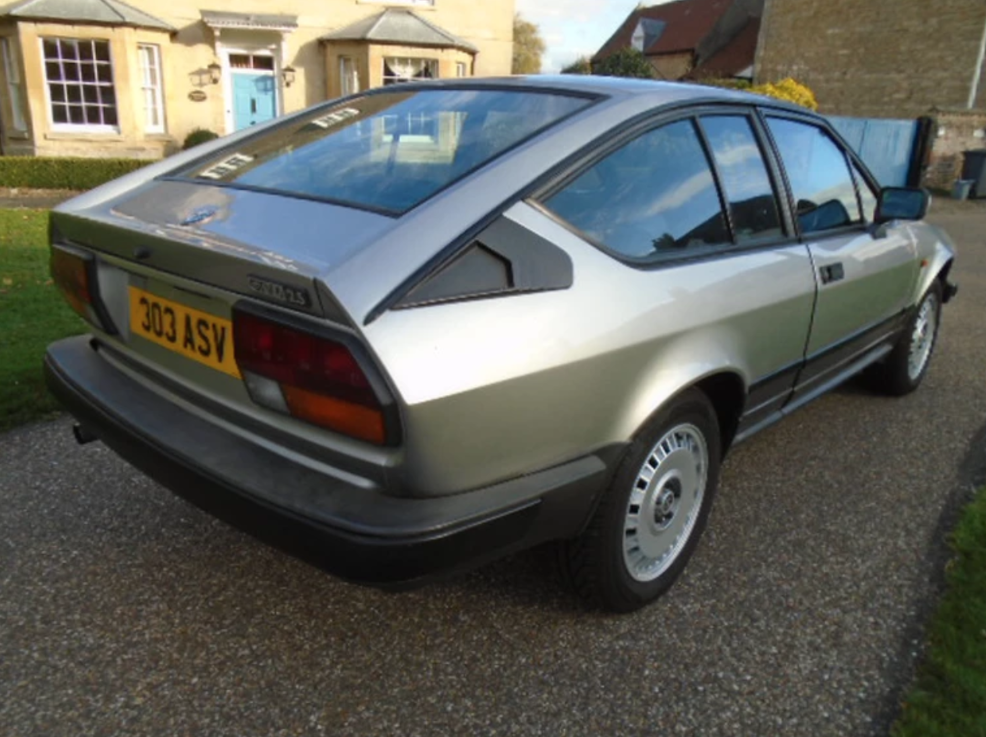 1984 Alfa Romeo GTV6 Coupe - Image 4 of 9