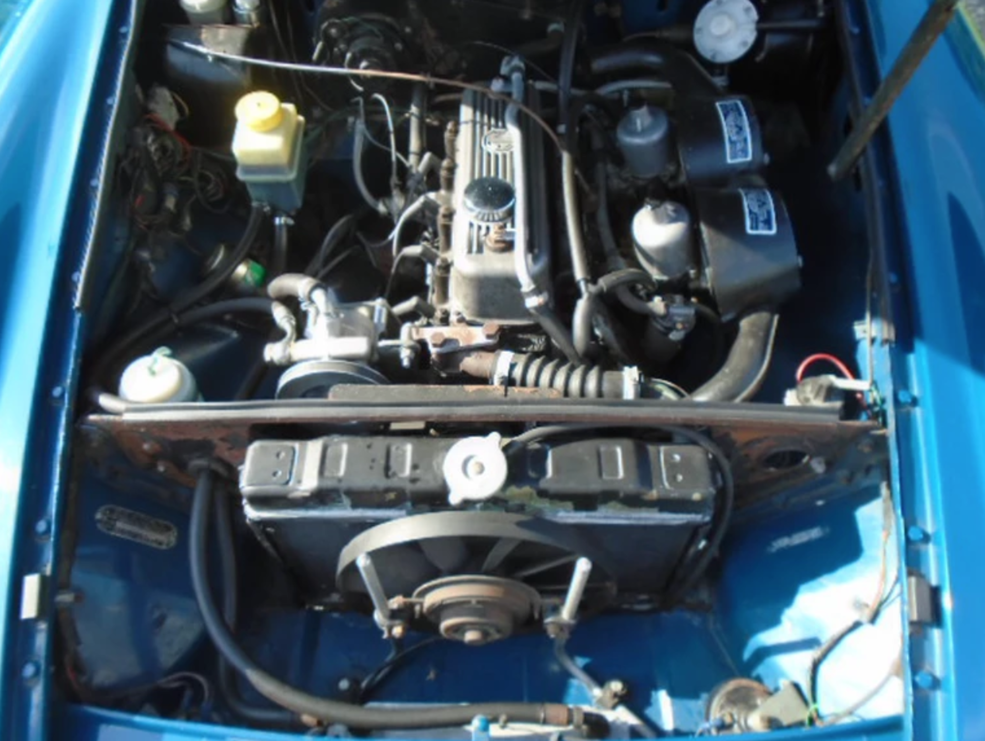 1972 MG B GT, restored car + power steering. - Image 6 of 6