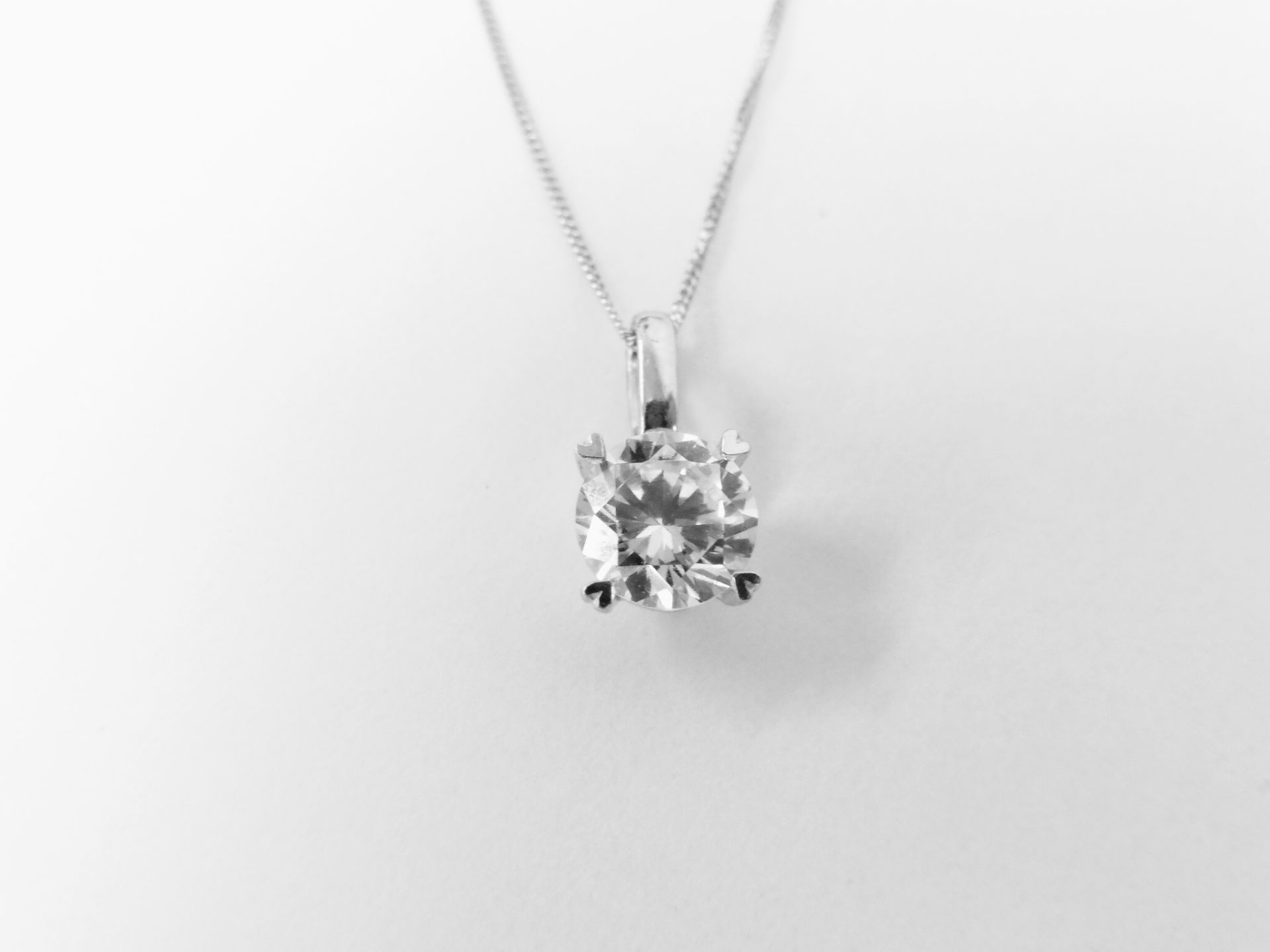 1.00ct diamond solitaire style pendant. Brilliant cut diamond, H colour and si3 clarity. Set in a