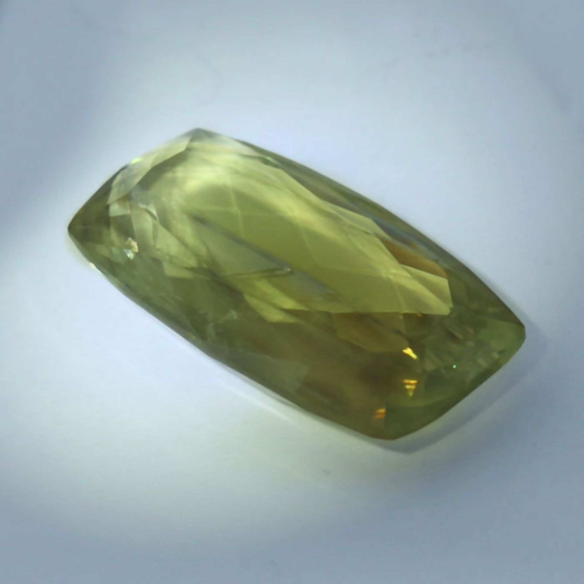 GIA Certified 34.26 ct. Color Changing Diaspore - TURKEY - Image 4 of 8