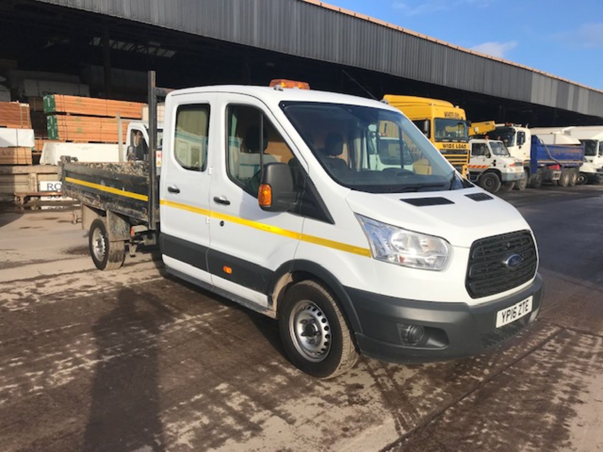 2016 Ford Transit 350 Double cab Tipper - Image 3 of 11
