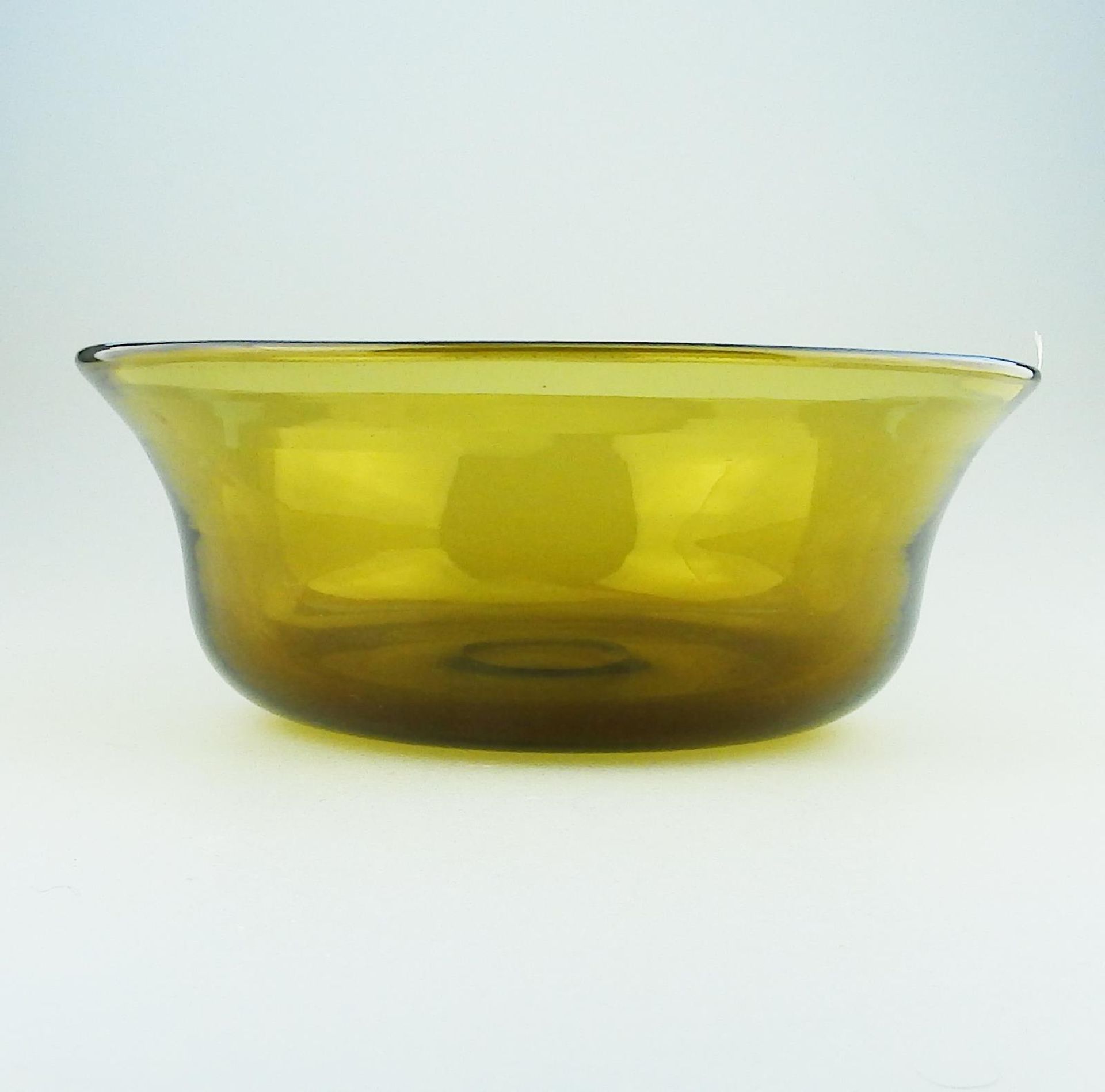 Whitefriars Retro Contemporary Art Glass : Citrine / Olive Bowl C.20th C - Image 3 of 5