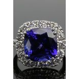 Tanzanite 8.94ct & Diamond 1.71ct 18ct White Gold Ring