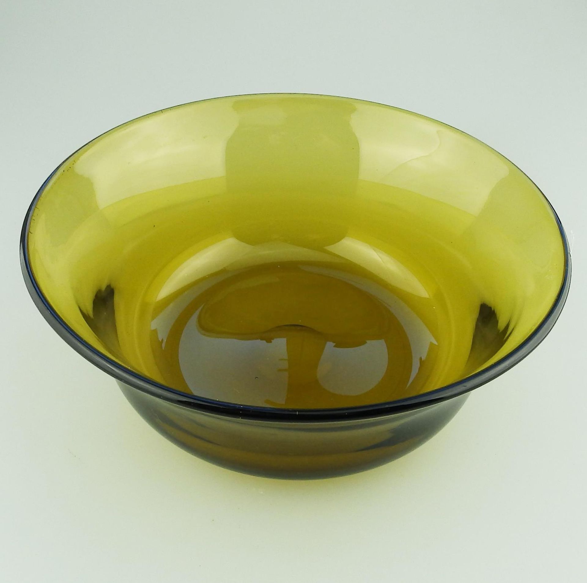 Whitefriars Retro Contemporary Art Glass : Citrine / Olive Bowl C.20th C - Image 2 of 5