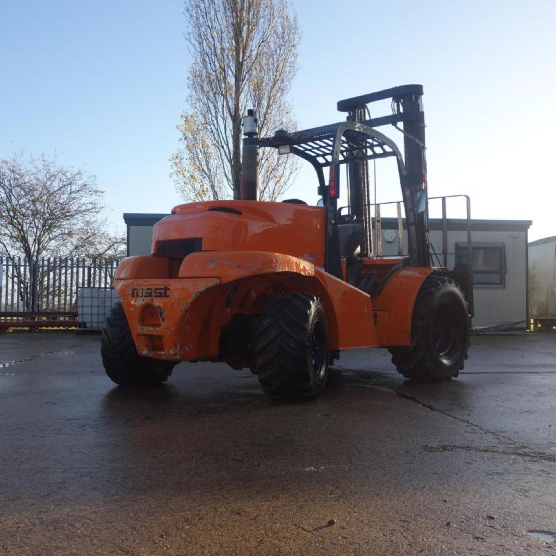 2011 MAST H50DA 4WD 5 Tonne 4x4 Forklift, Two Stage Mask - Image 6 of 11