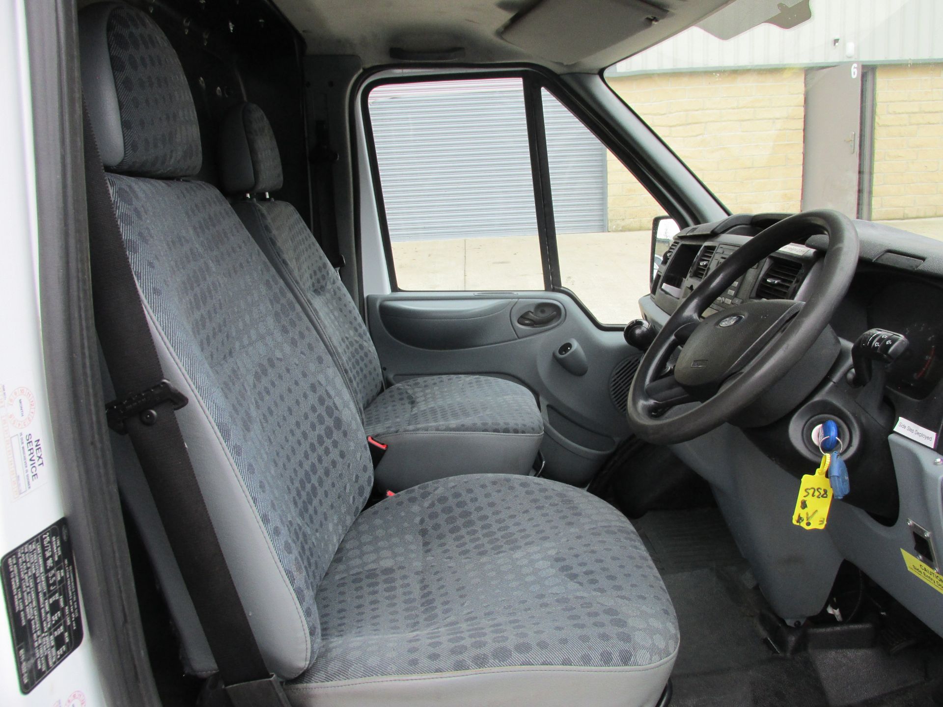 YS11 JGF - Ford Transit T350 LWB - Image 17 of 19