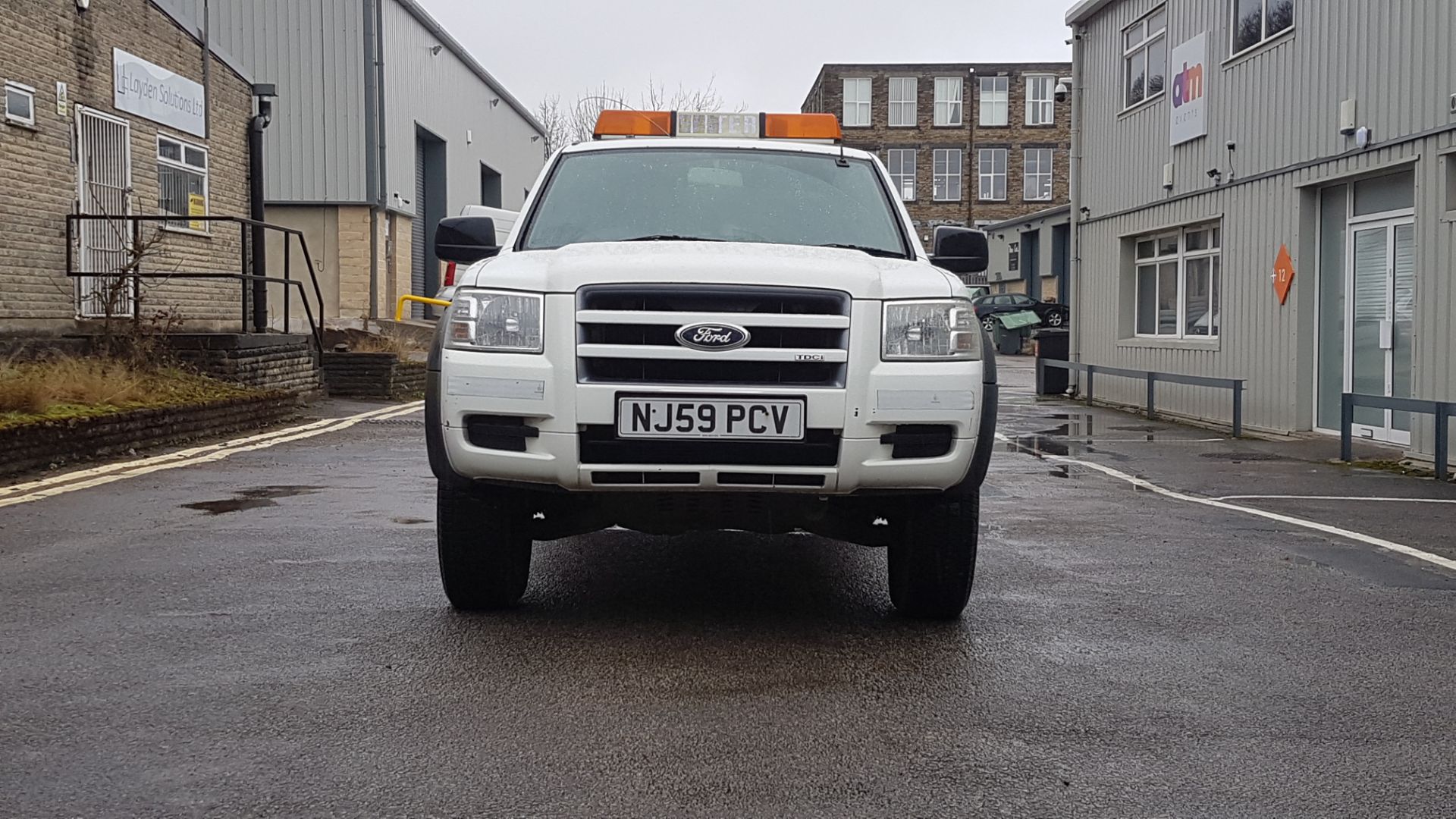 Ford Ranger Diesel Pick Up Super Cab 2.5 TDCi 4WD - Image 2 of 17