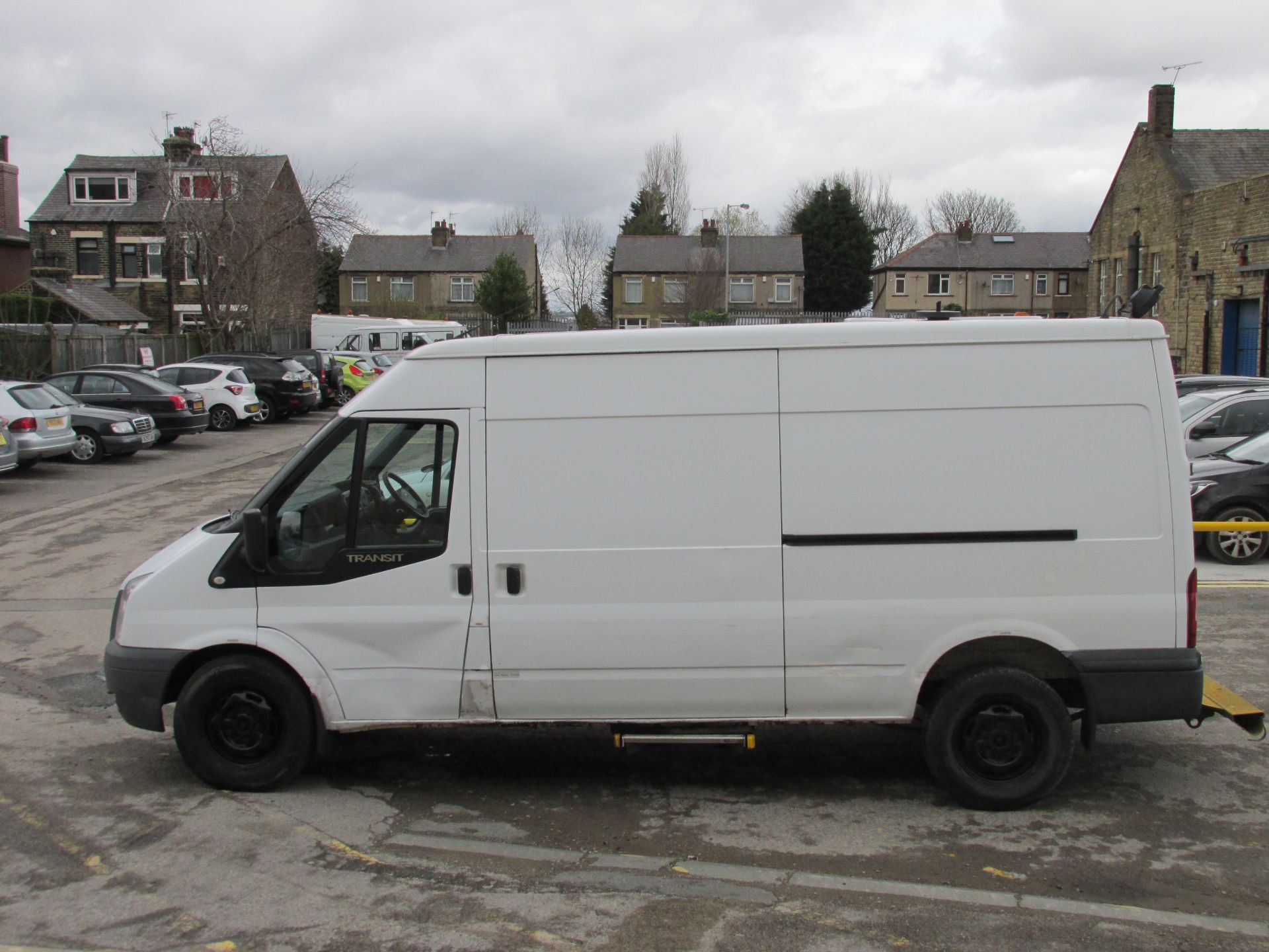 YS11 JGF - Ford Transit T350 LWB - Image 4 of 19