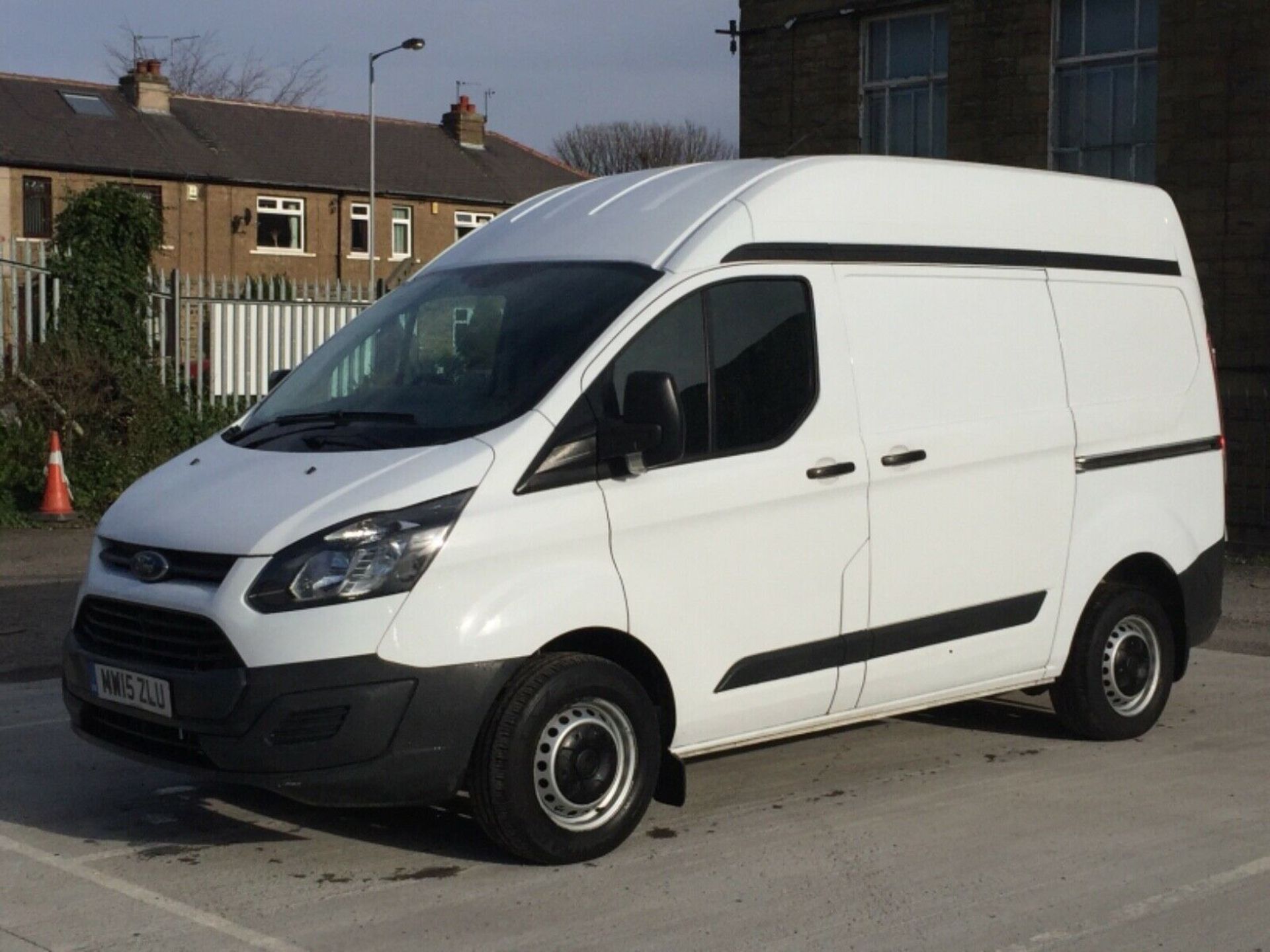 2015 Ford Transit Custom 270 ECO-TECH 2.2 TDCi 100 BHP - Image 7 of 10