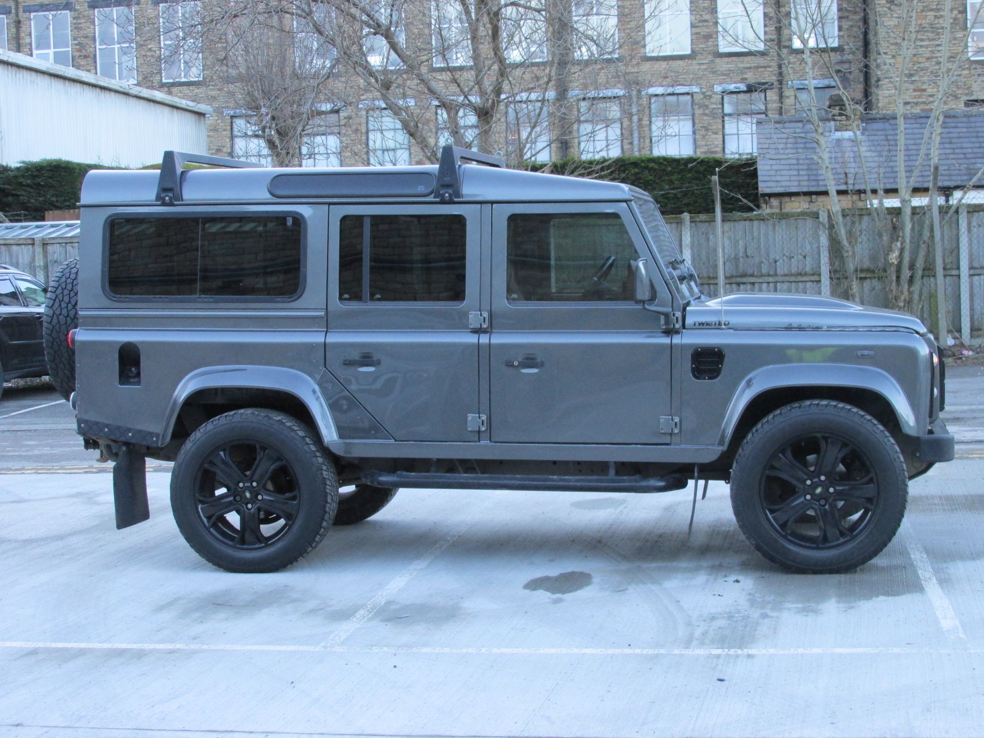 'TWISTED' - Rare Land Rover Defender Genuine PS 10 Built by Twisted Yorkshire - Image 3 of 50