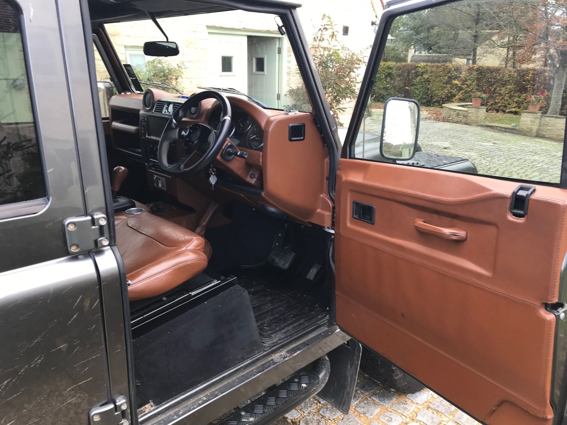 'TWISTED' - Rare Land Rover Defender Genuine PS 10 Built by Twisted Yorkshire - Image 10 of 50