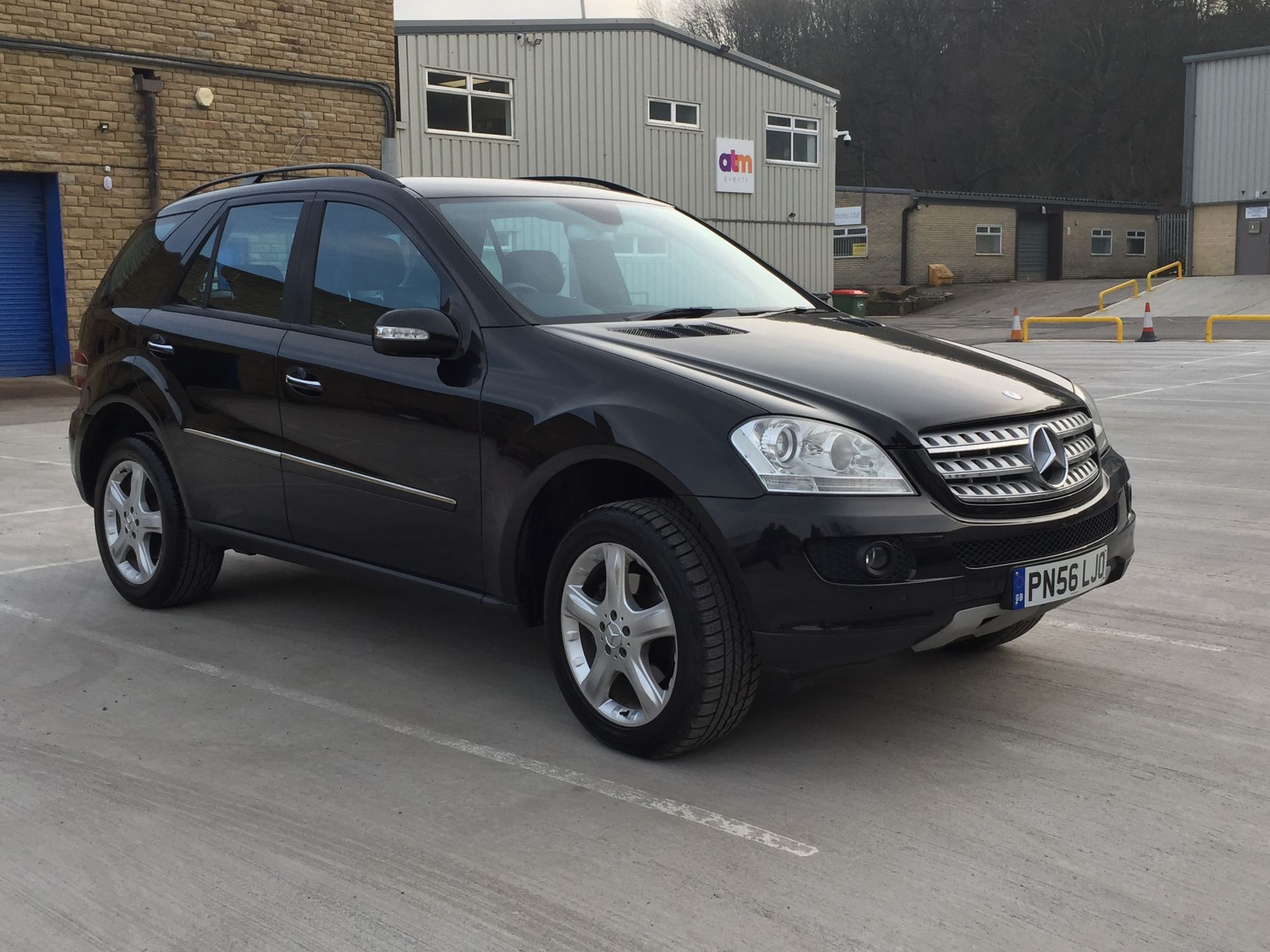 2006 Mercedes ML 320 CDi - No VAT on hammer - Image 8 of 11