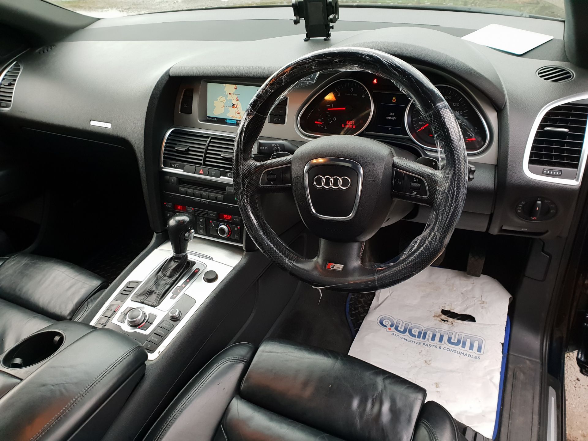 2009, Audi Q7 S-line 3.0 TDI - No VAT on hammer. - Image 8 of 10