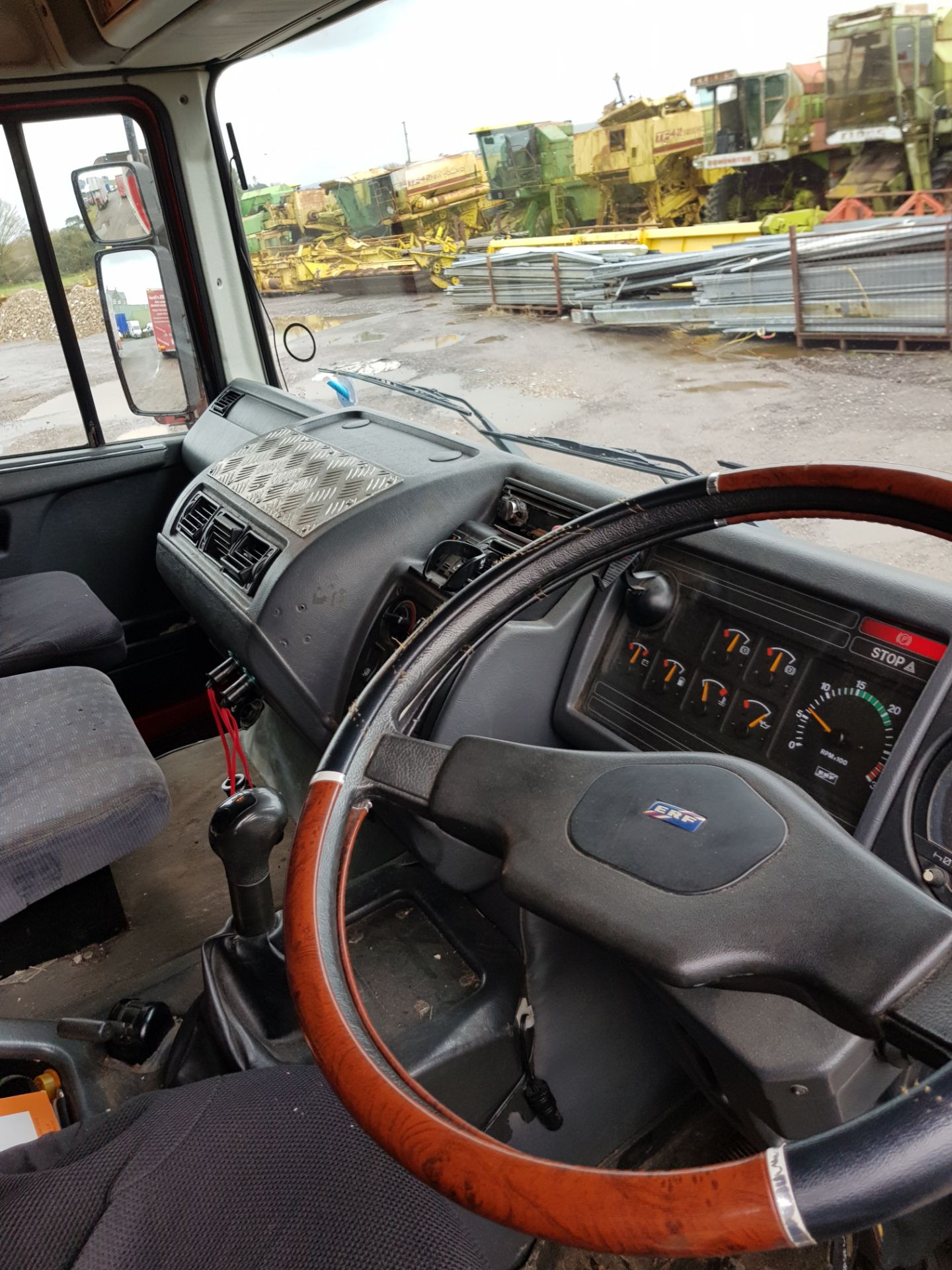 ERF EC6.22RD2 Cummins Engine. Removal Lorry - Image 10 of 11