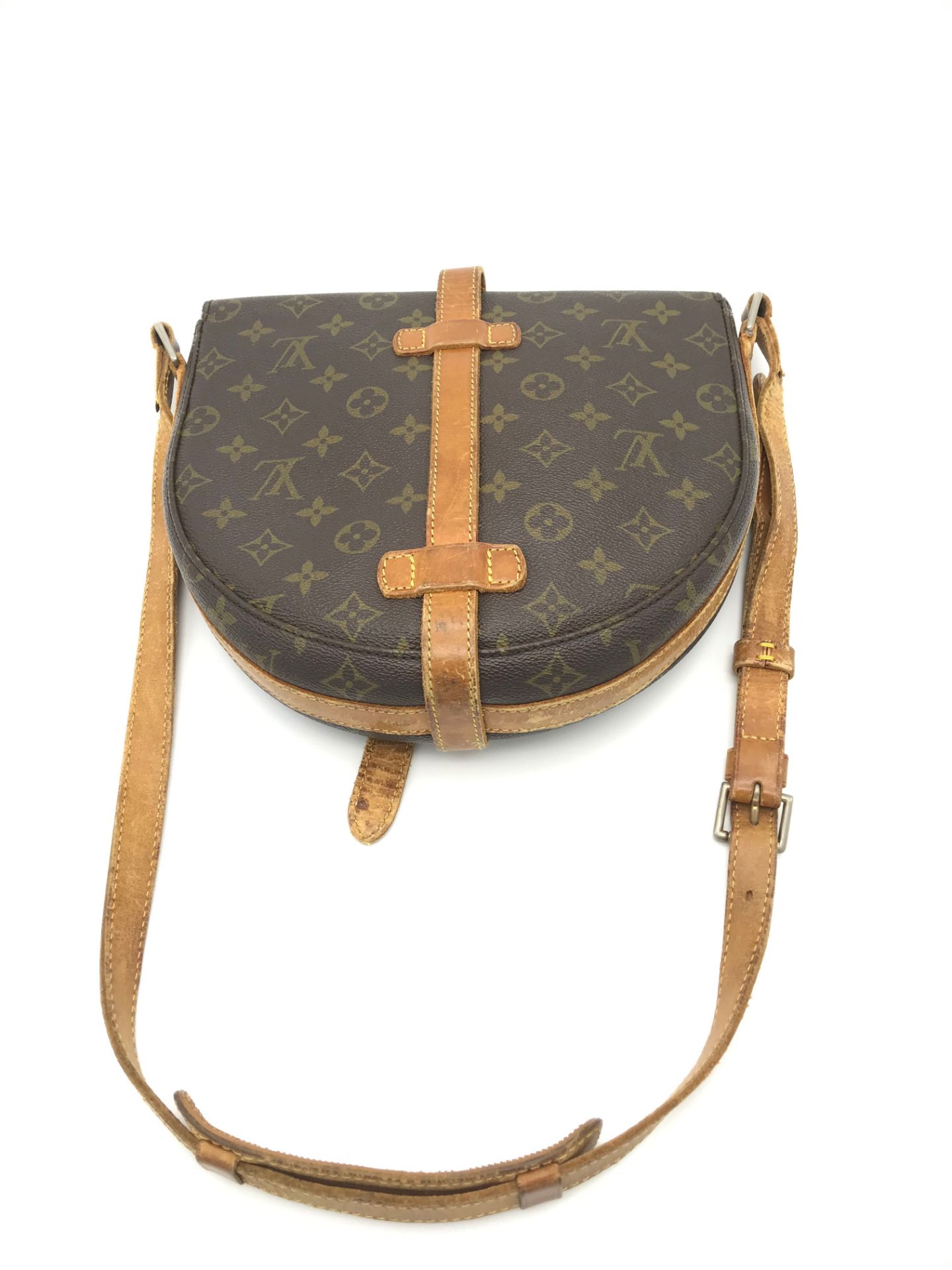 LOUIS VUITTON M51232 Monogram Shanti GM Shoulder Bag PVC/Leather - Image 3 of 16