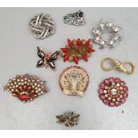 Vintage Retro Collection of 10 Assorted Brooches