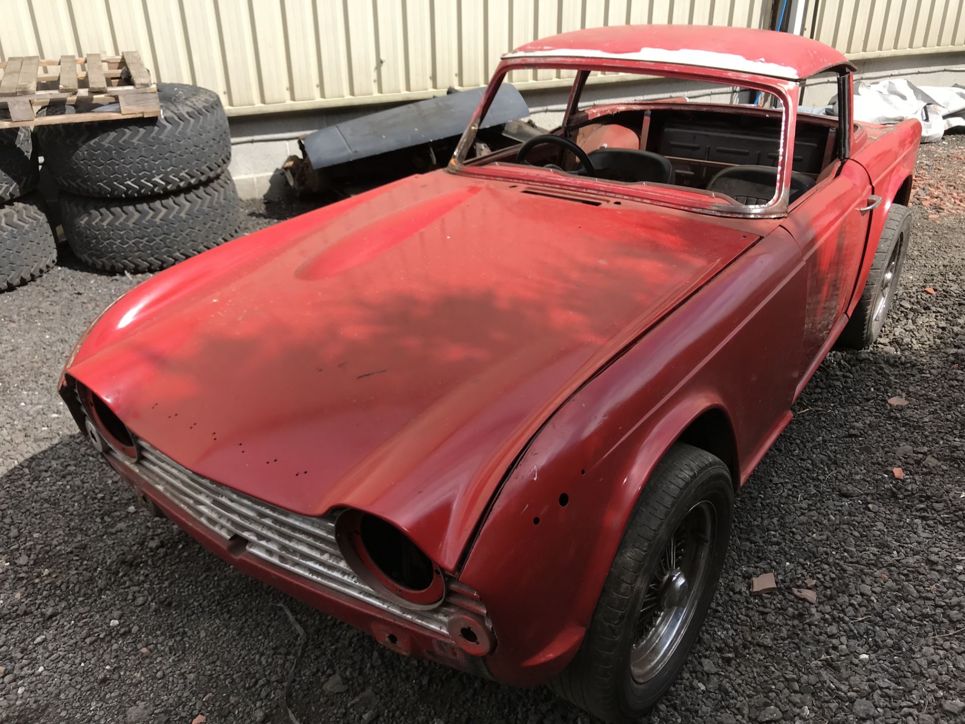 Triumph TR4 with Optional Hardtop - Image 58 of 64
