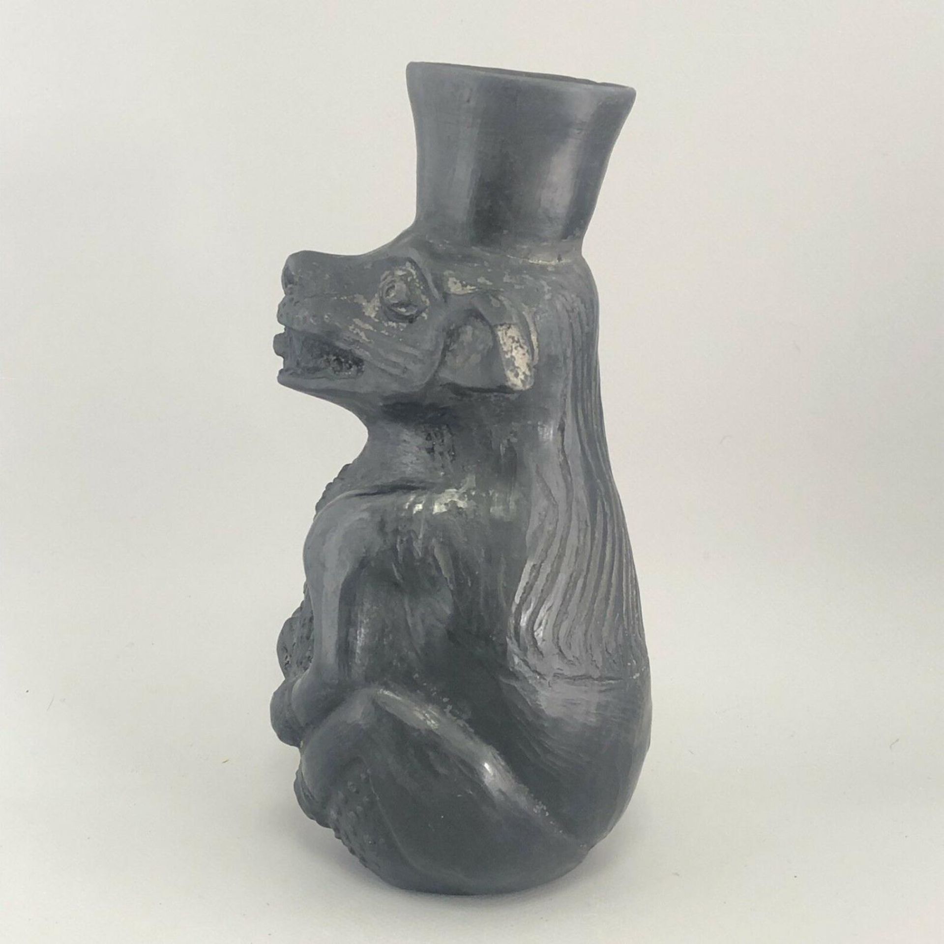 Antique Primitive South American Clay Pottery Figural Dog Vase - Image 5 of 8