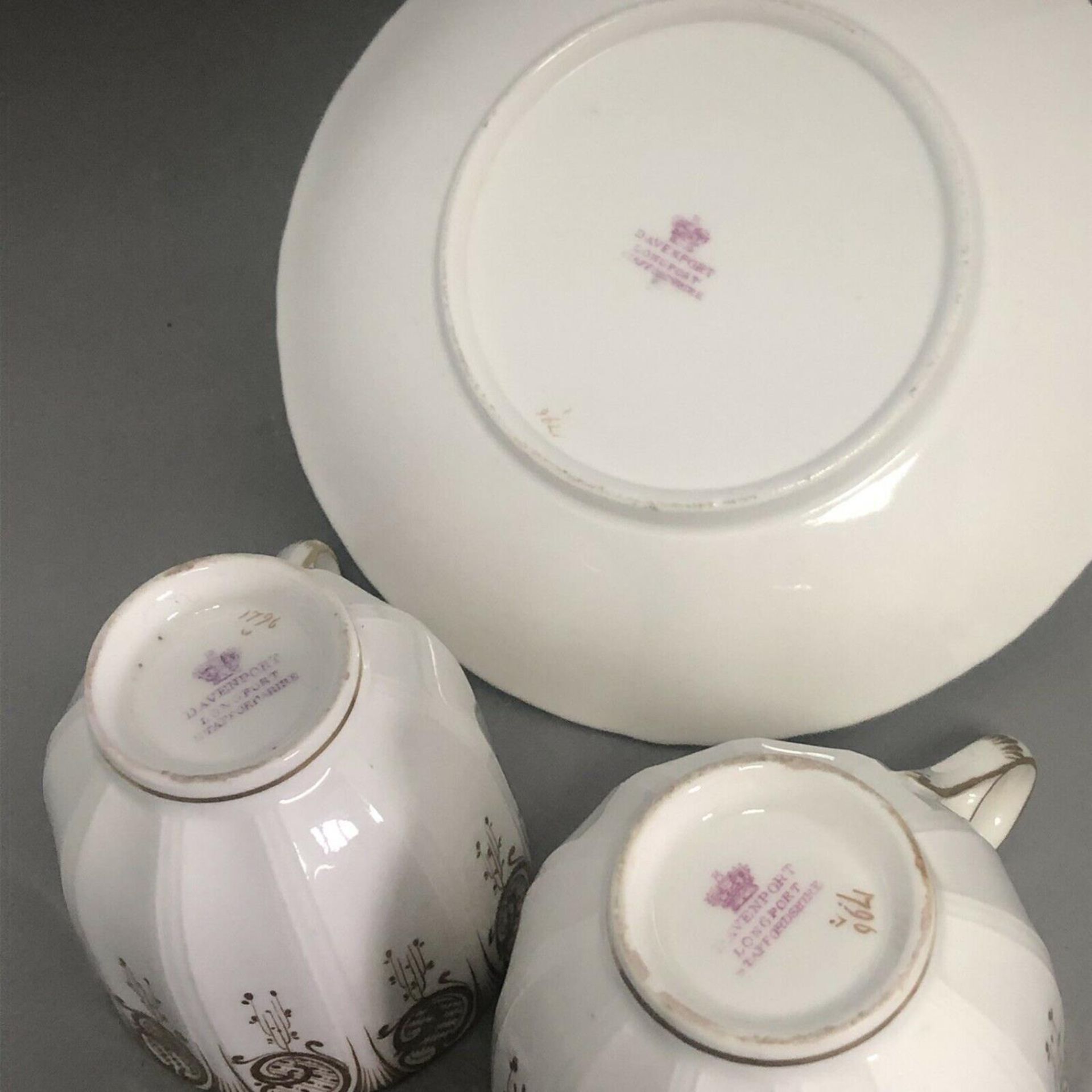 c1880, A Davenport Porcelain Group - Coffee Can, Tea Cup & Saucer - Image 5 of 6