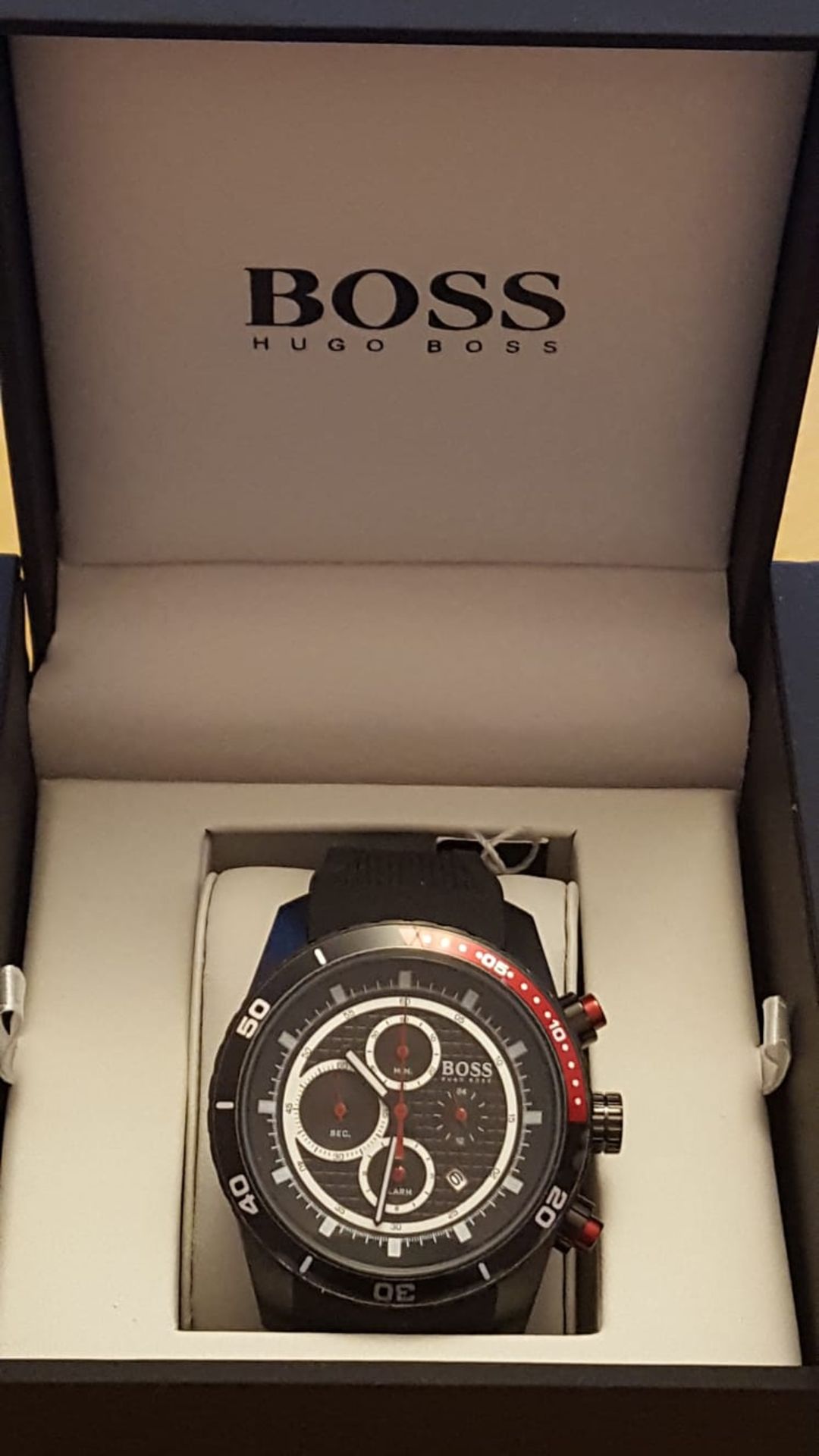 Brand New Hugo Boss Mens Chronograph Watch, Hb1512661, Black Dial And Black Rubber Strap, Complete - Image 2 of 2