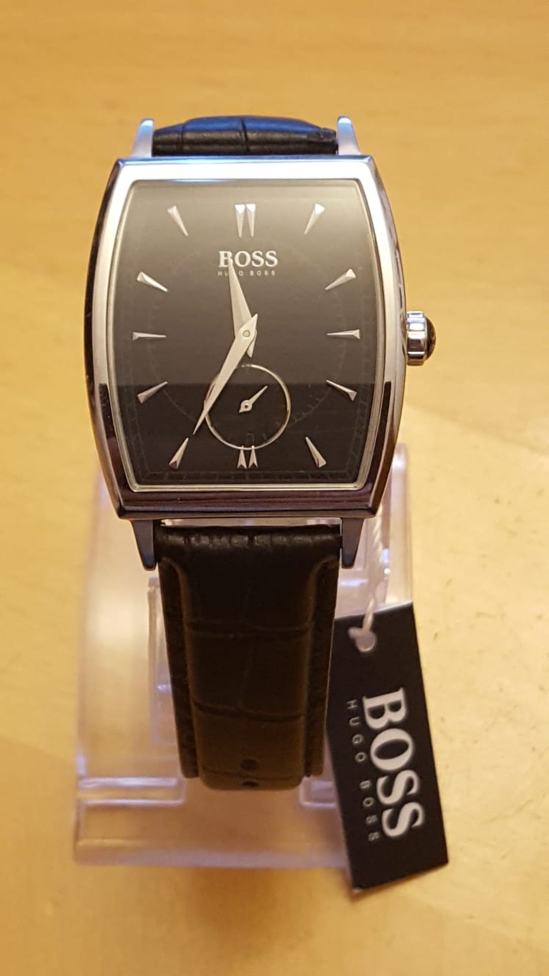 Brand New Hugo Boss Mens Classic Watch, Hb1512845, Black Dial And Black Leather Strap, Complete With