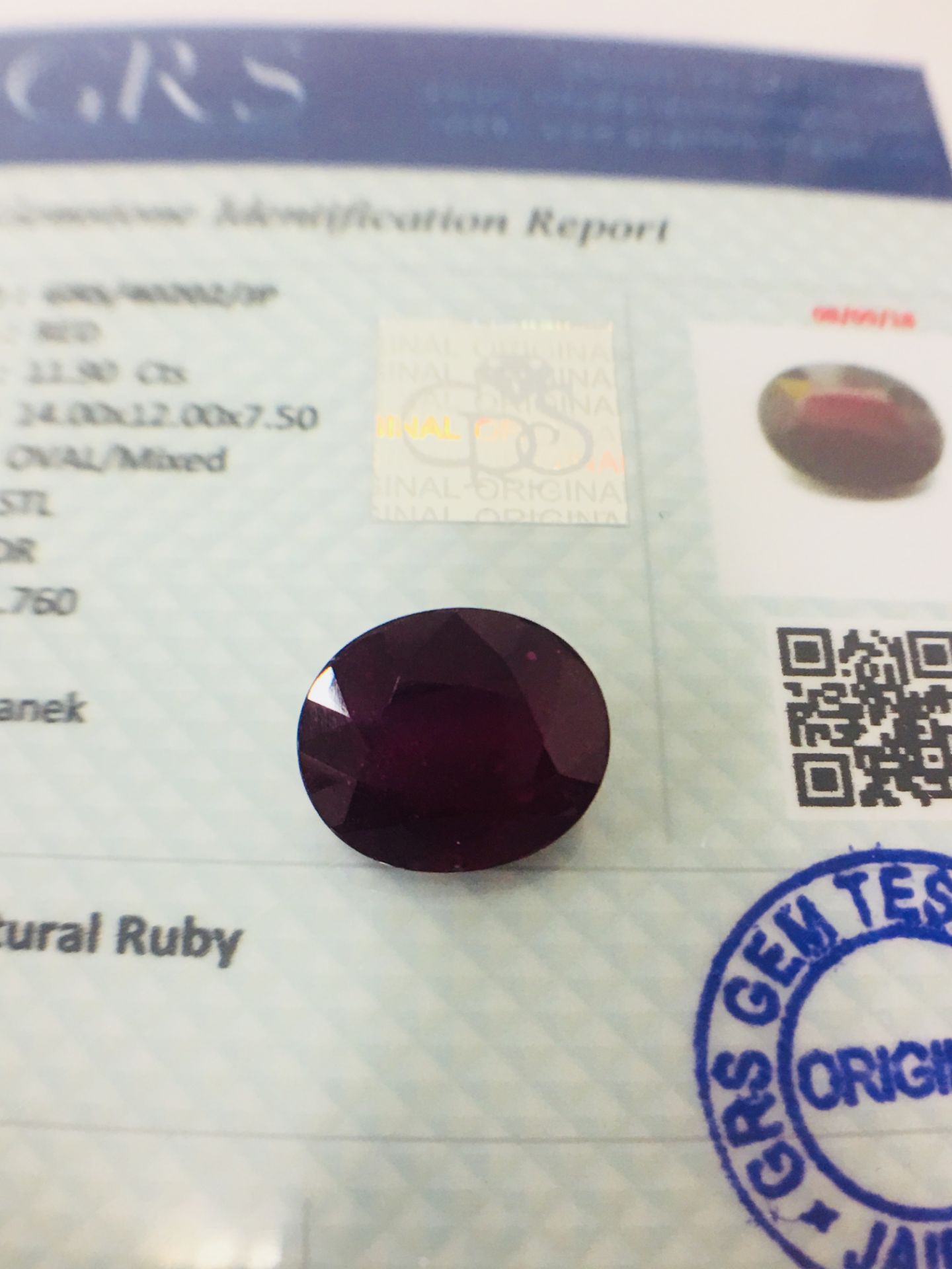 11.90ct Ruby ,Natural fracture filed,GRS certification