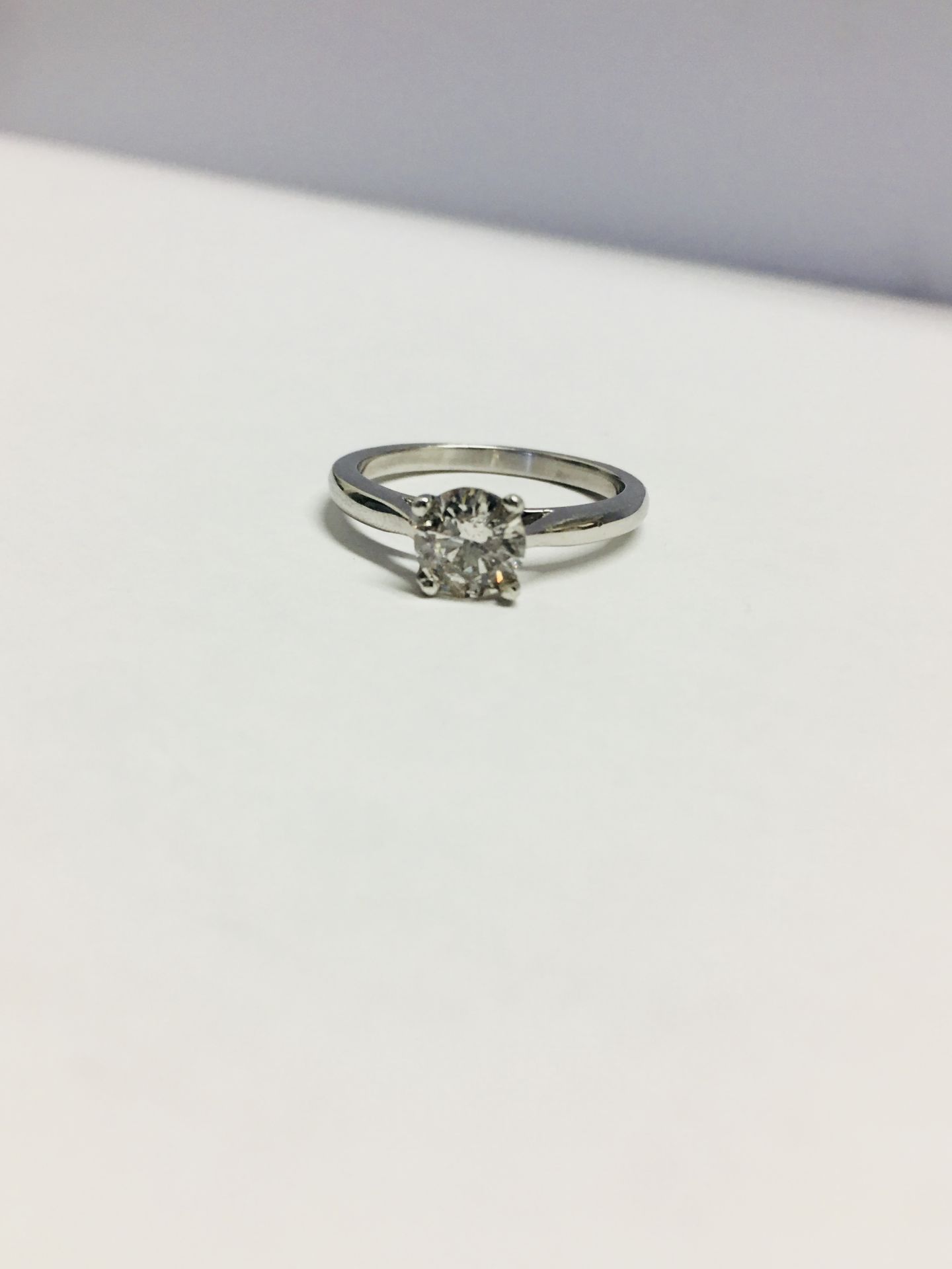 0.96ct brilliant cut diamond,I colour i1 clarity,platinum 4 claws setting,3.2gms,uk London