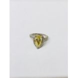 2.36ct fancy yellow diamond pearshape diamond ring,2.36ct fancy yellow Pearshape diamond,si