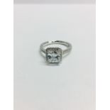 1.00CTct diamond set solitaire ring with a princess cut diamond, G colour and si2 clarity on an
