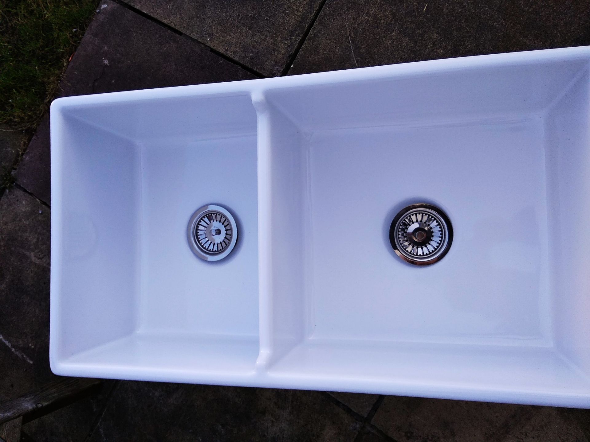 Very large Belfast ceramic / fireclay sink - Image 2 of 4