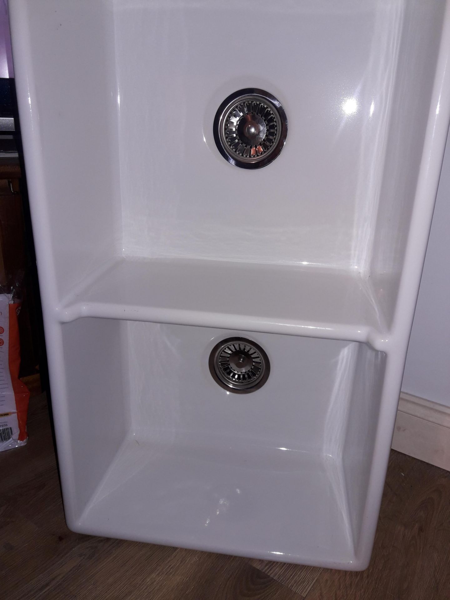 Very large Belfast ceramic / fireclay sink - Image 4 of 4