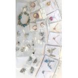 27 x mixed Fashion Jewellery