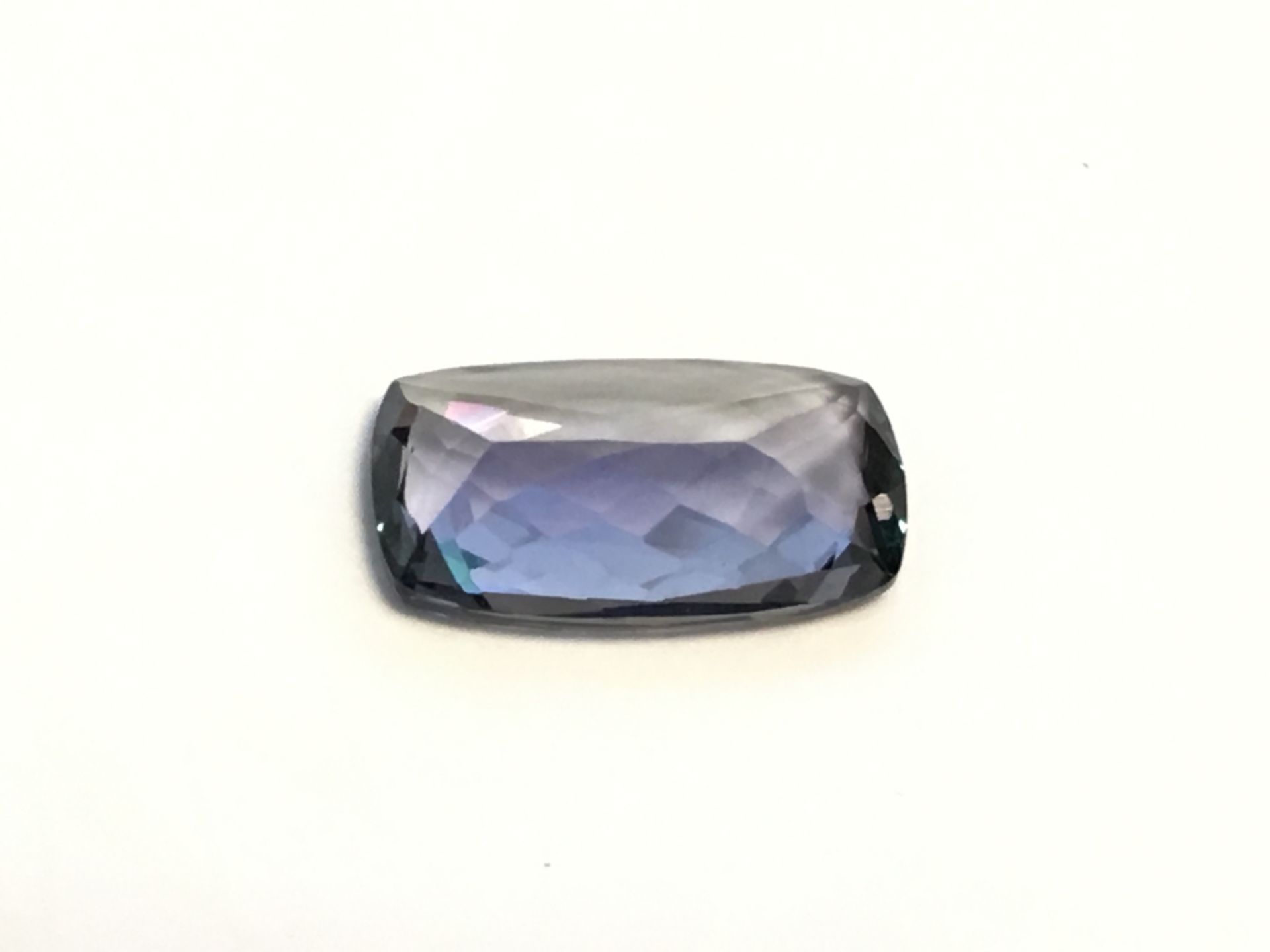 7.43ct Natural Tanzanite with GIA Certificate - Image 2 of 4