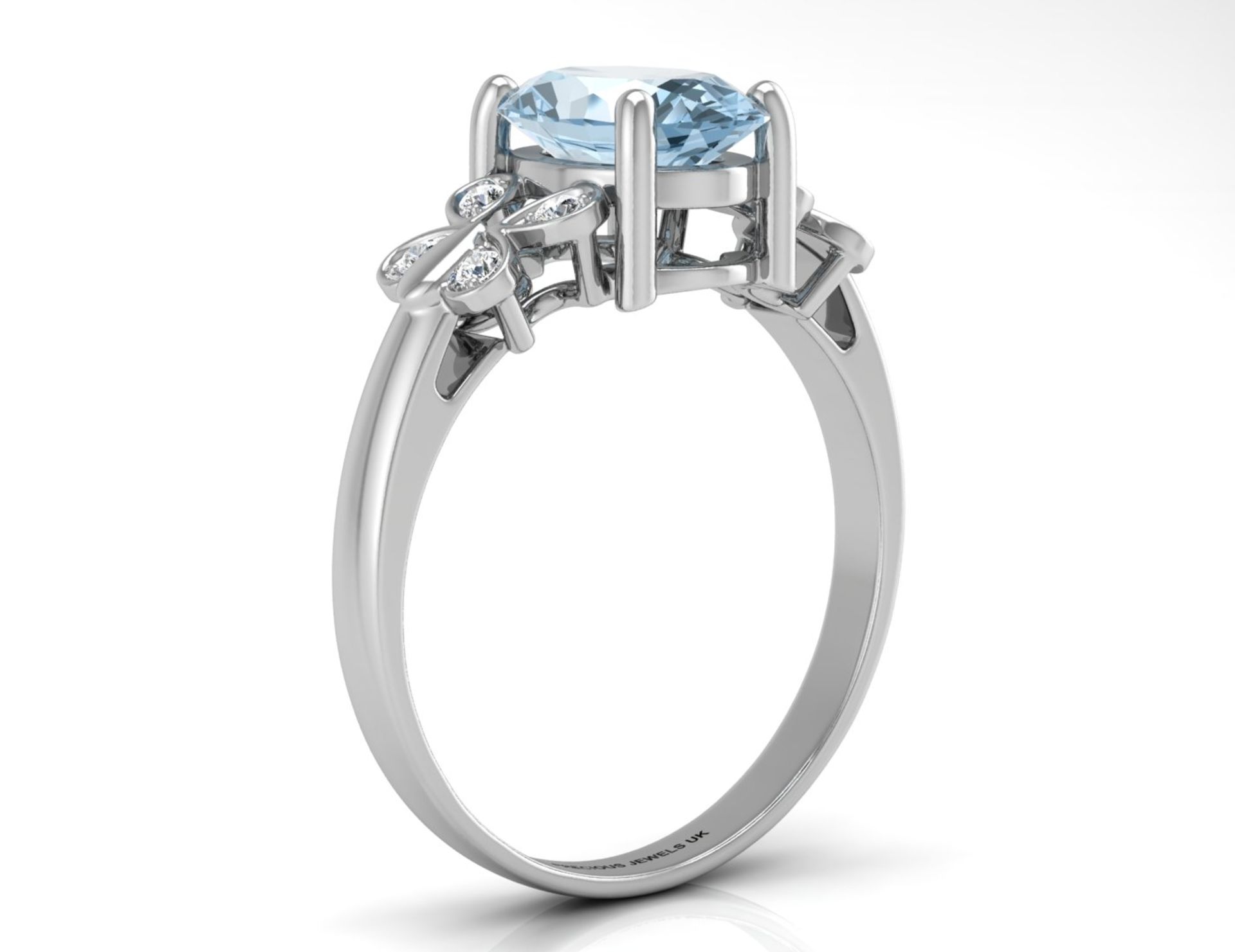 9ct White Gold Diamond And Blue Topaz Ring 0.03 - Image 2 of 5