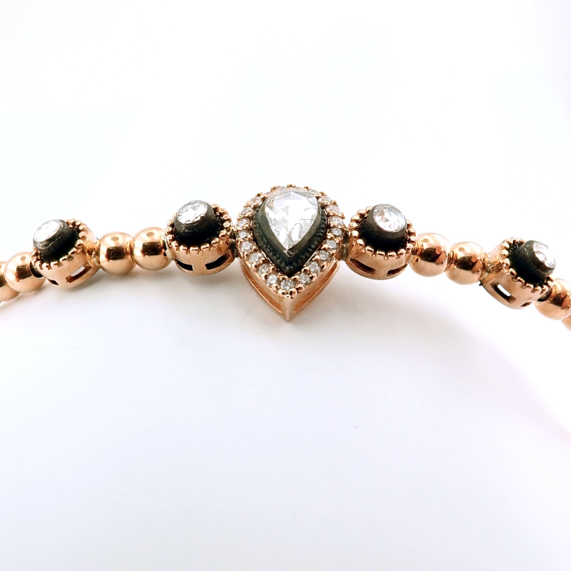 Antique Design Jewellery - 8K Rose / Pink Gold Bracelet (Ref:BE00382) - Image 3 of 11