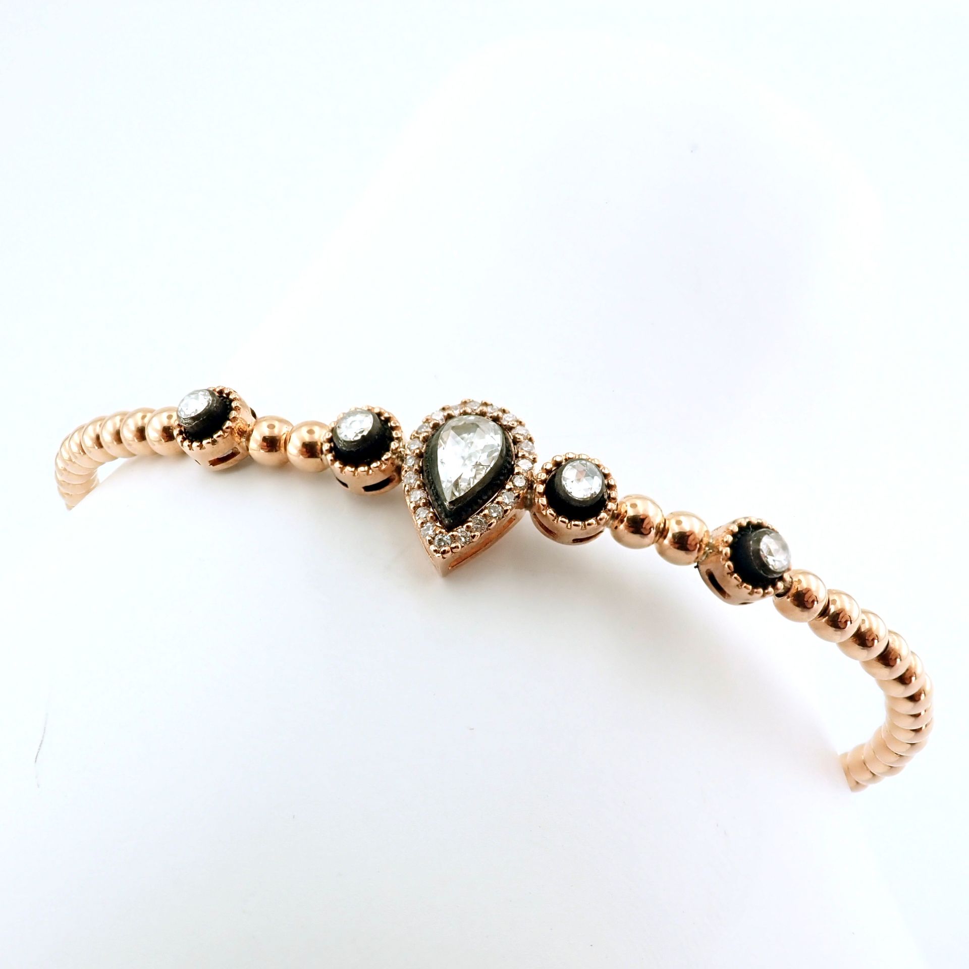 Antique Design Jewellery - 8K Rose / Pink Gold Bracelet (Ref:BE00382)