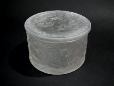 Rene Lalique Clear & frosted Glass 'Figurines Et Voiles' Box