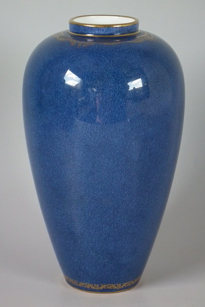 Wedgwood lustre deer vase - Image 2 of 10
