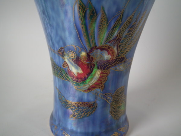 Wedgwood Flying Humming bird lustre vase & cover - Image 3 of 16