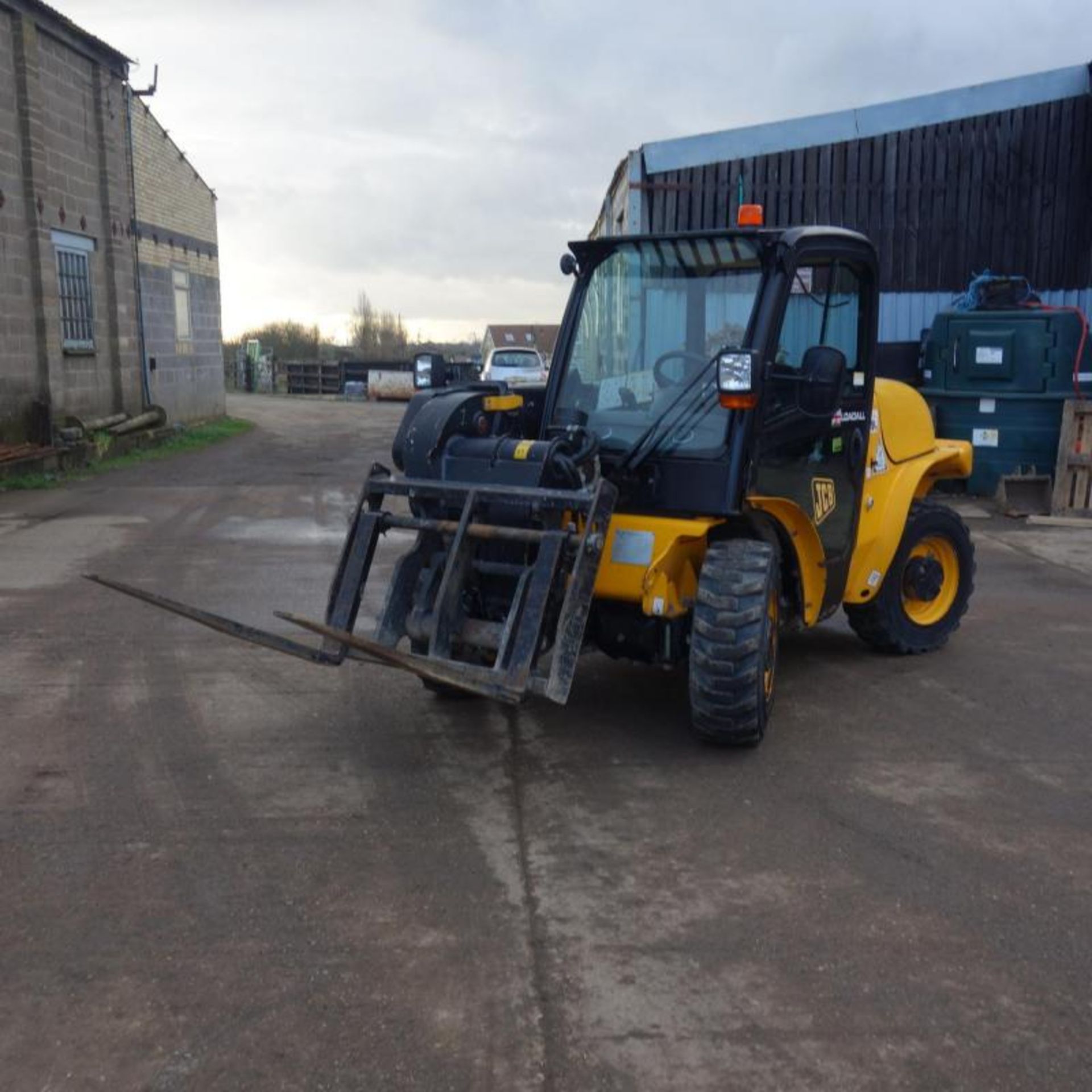 2012 JCB 520-40, 1993 hours - Image 2 of 13