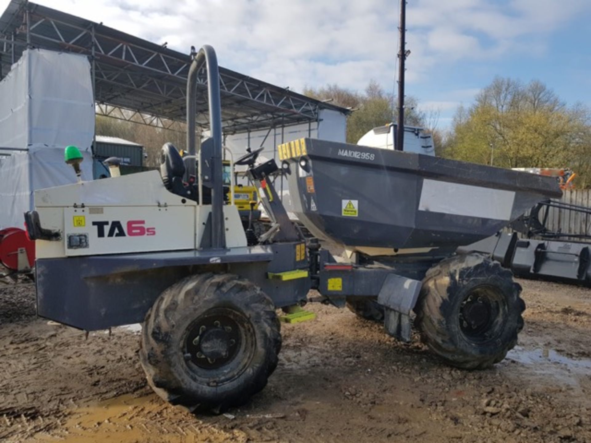 2014 Terex TA6 6 Tonne Swivel Dumper - Image 2 of 6