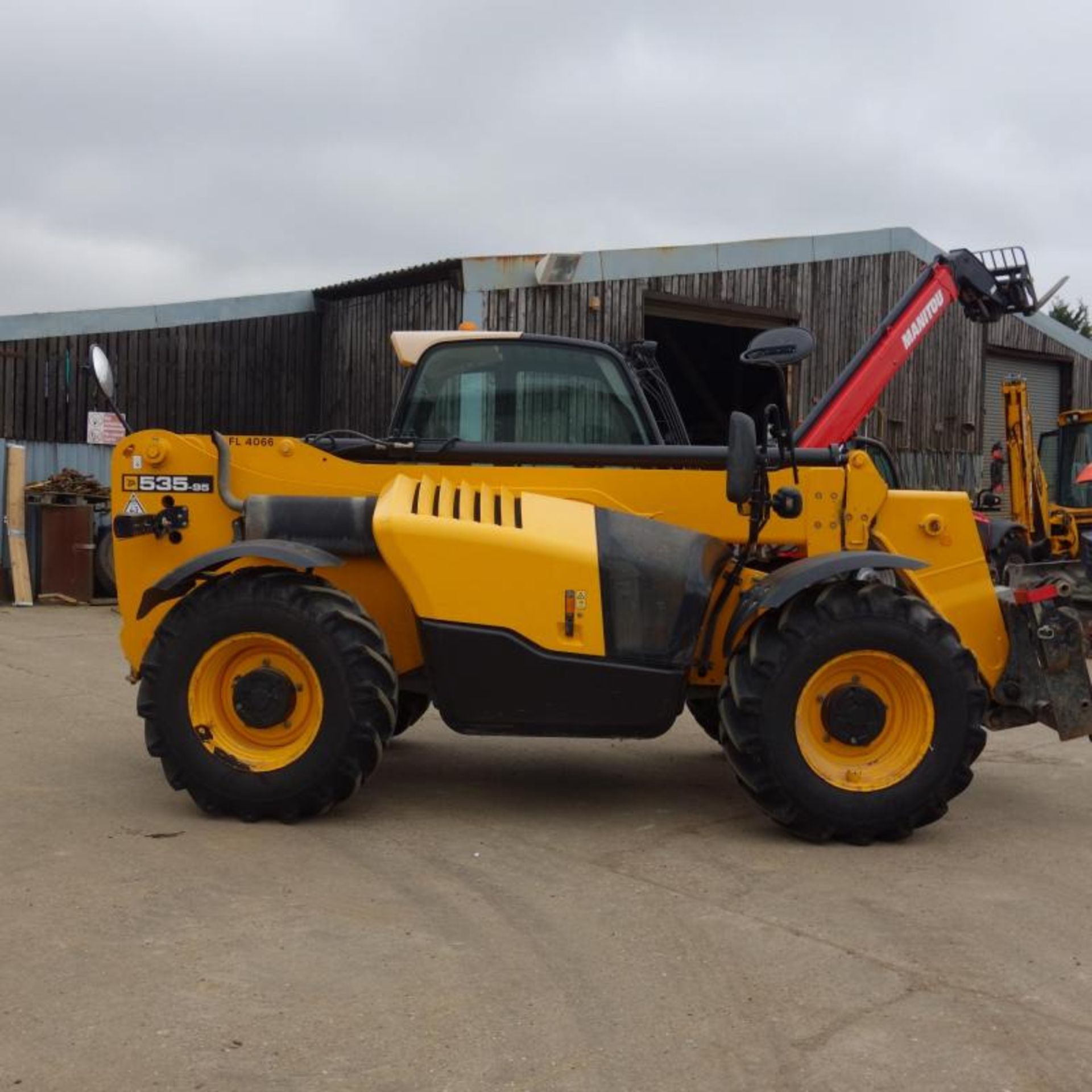 2014 JCB 535-95 Telehandler