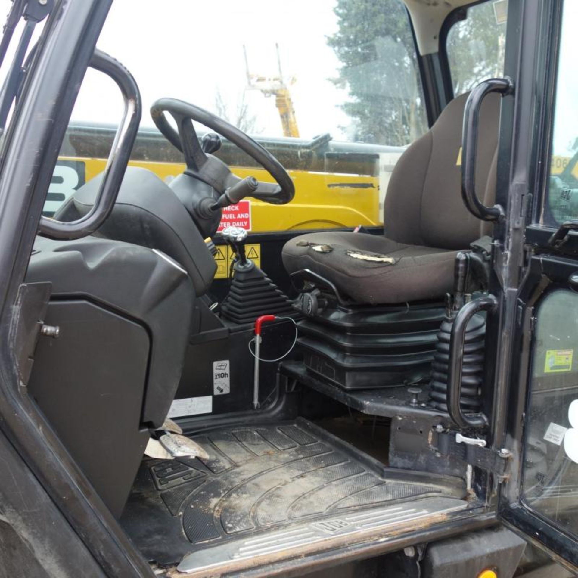 2014 JCB 535-95 Telehandler - Image 8 of 15