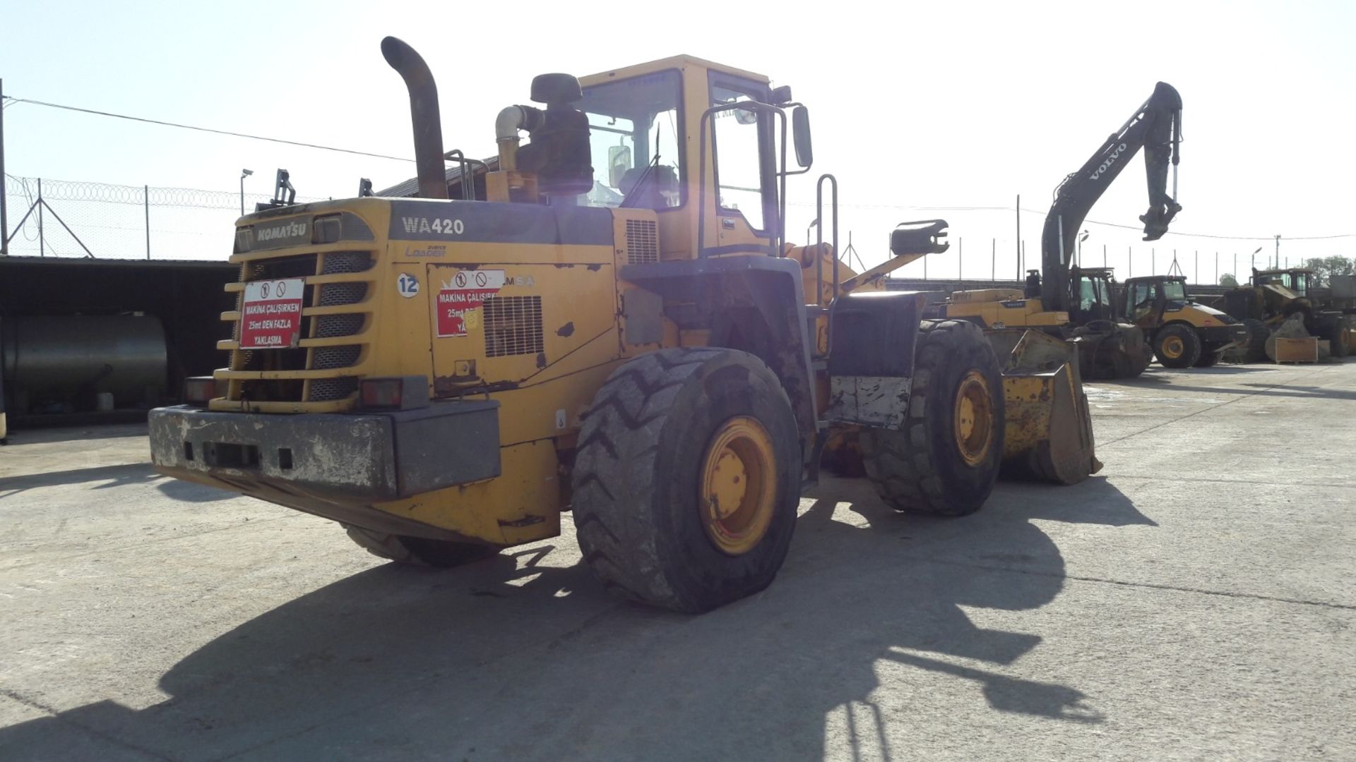 2003 Komatsu WA420-3 Wheel Loader - Image 3 of 15