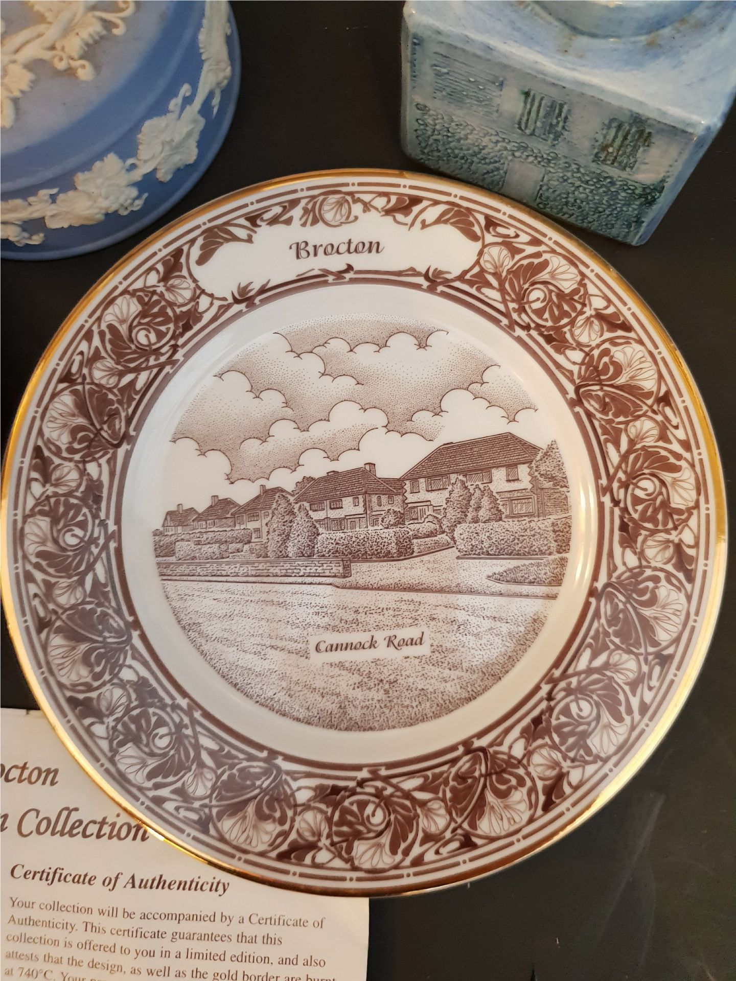 Vintage Parcel of 6 Collectors Plates for Brocton Staffordshire Plus Wedgwood & Studio Pottery. Each - Image 4 of 8