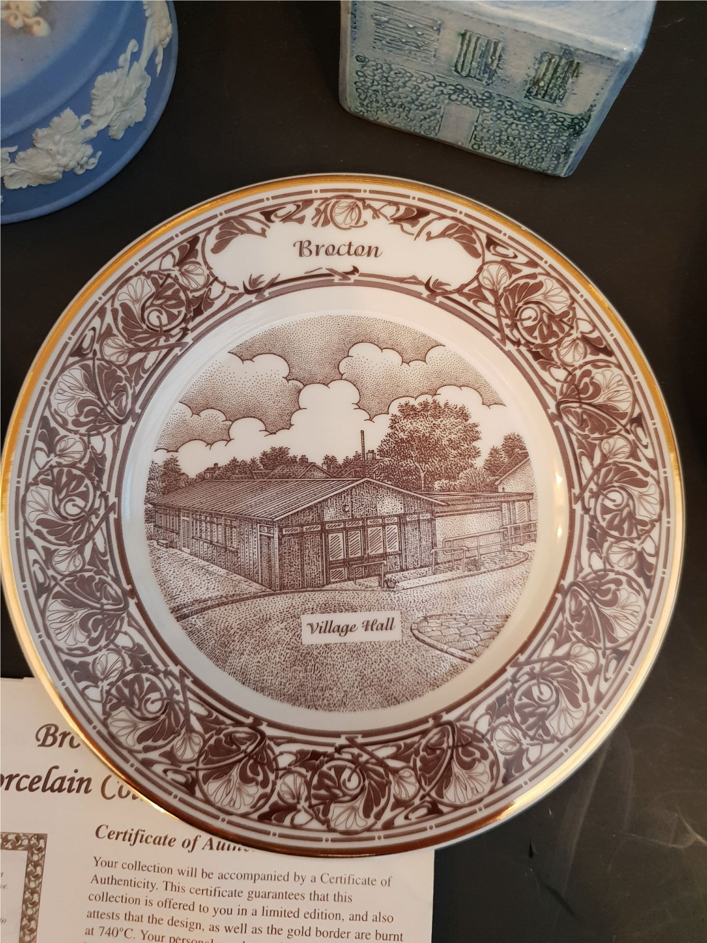 Vintage Parcel of 6 Collectors Plates for Brocton Staffordshire Plus Wedgwood & Studio Pottery. Each - Image 7 of 8
