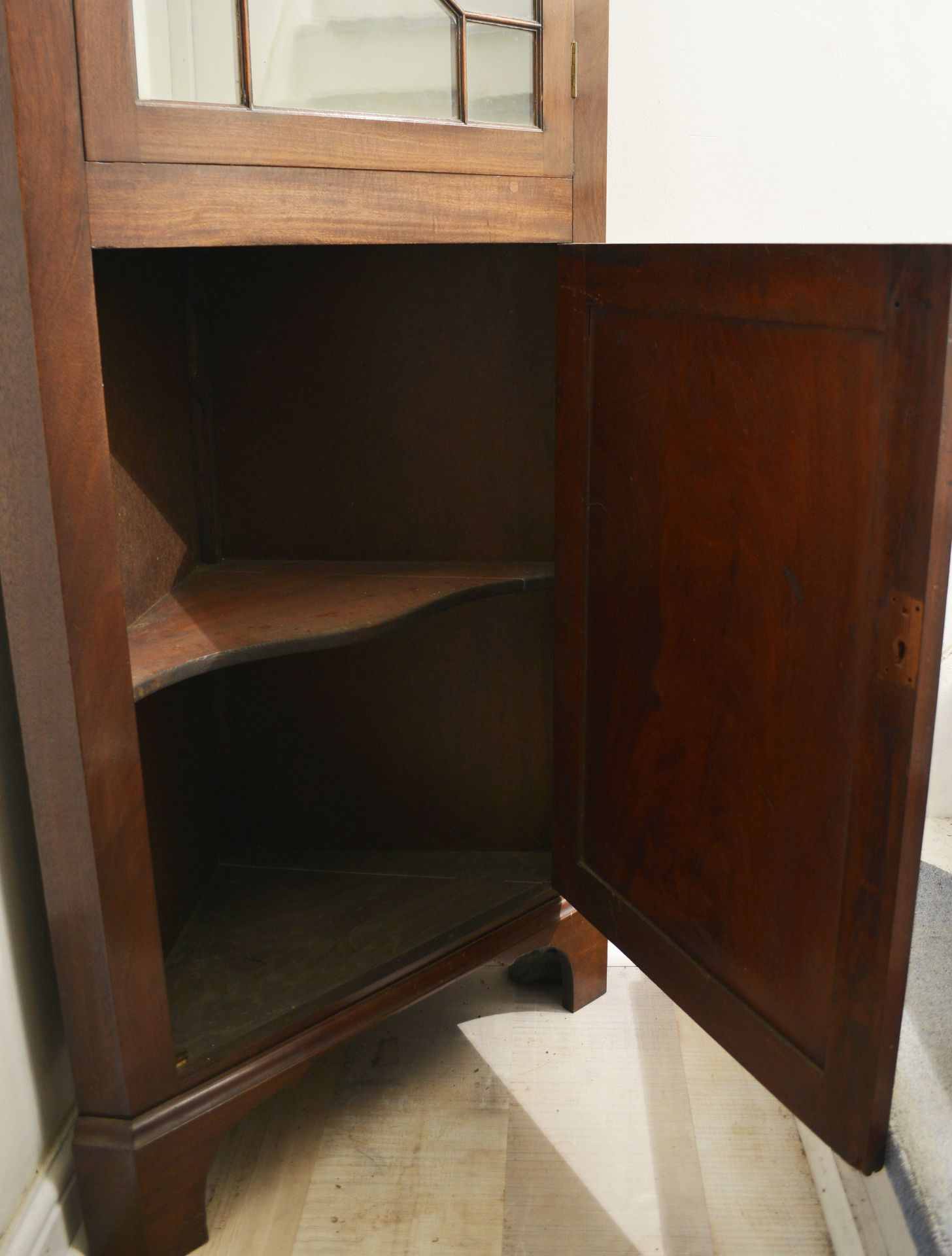 Georgian Revival Mahogany Double Corner Cupboard - Image 2 of 3