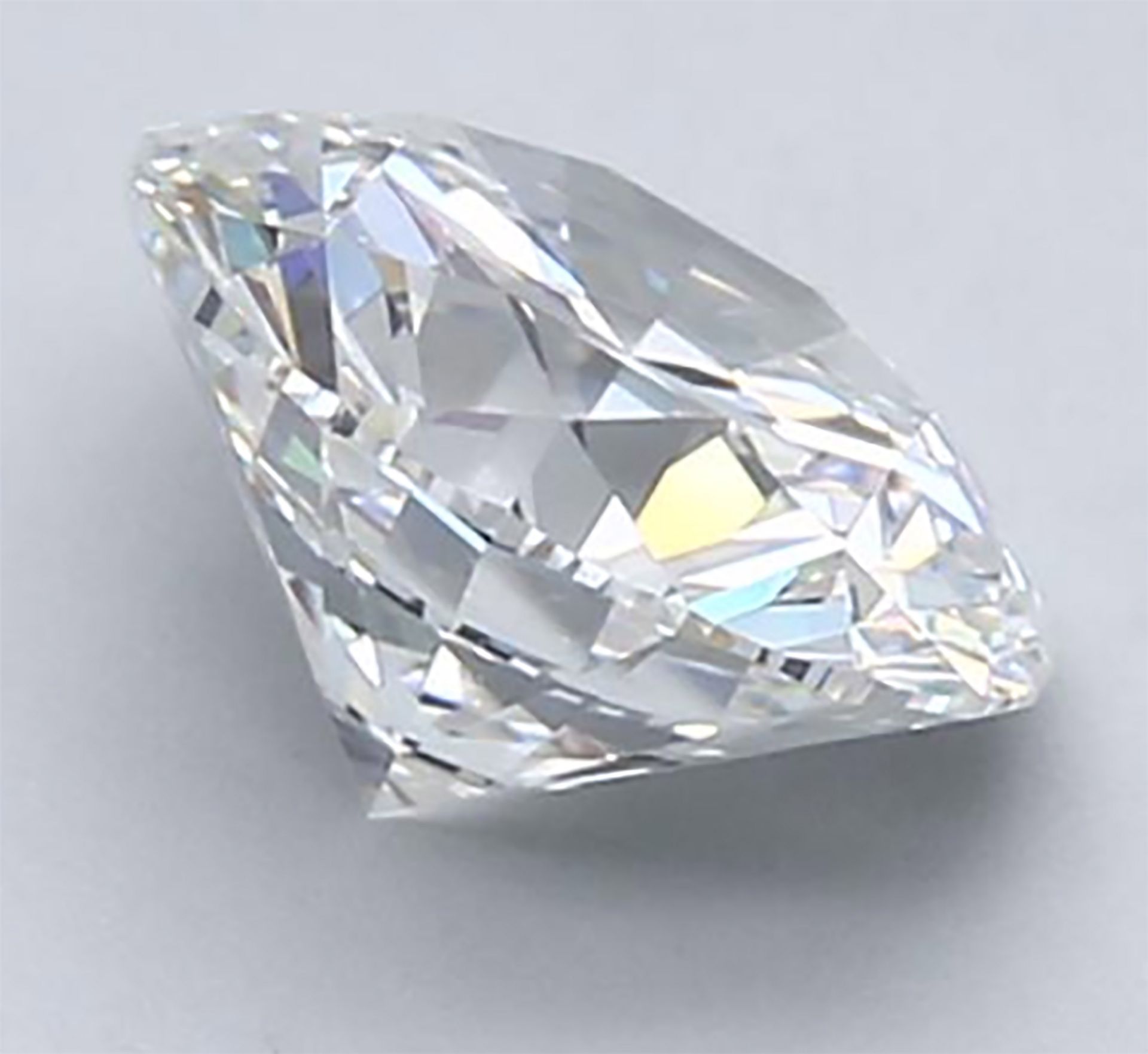 0.70 carat, IGI Certified, Natural IF Diamond - Image 2 of 9